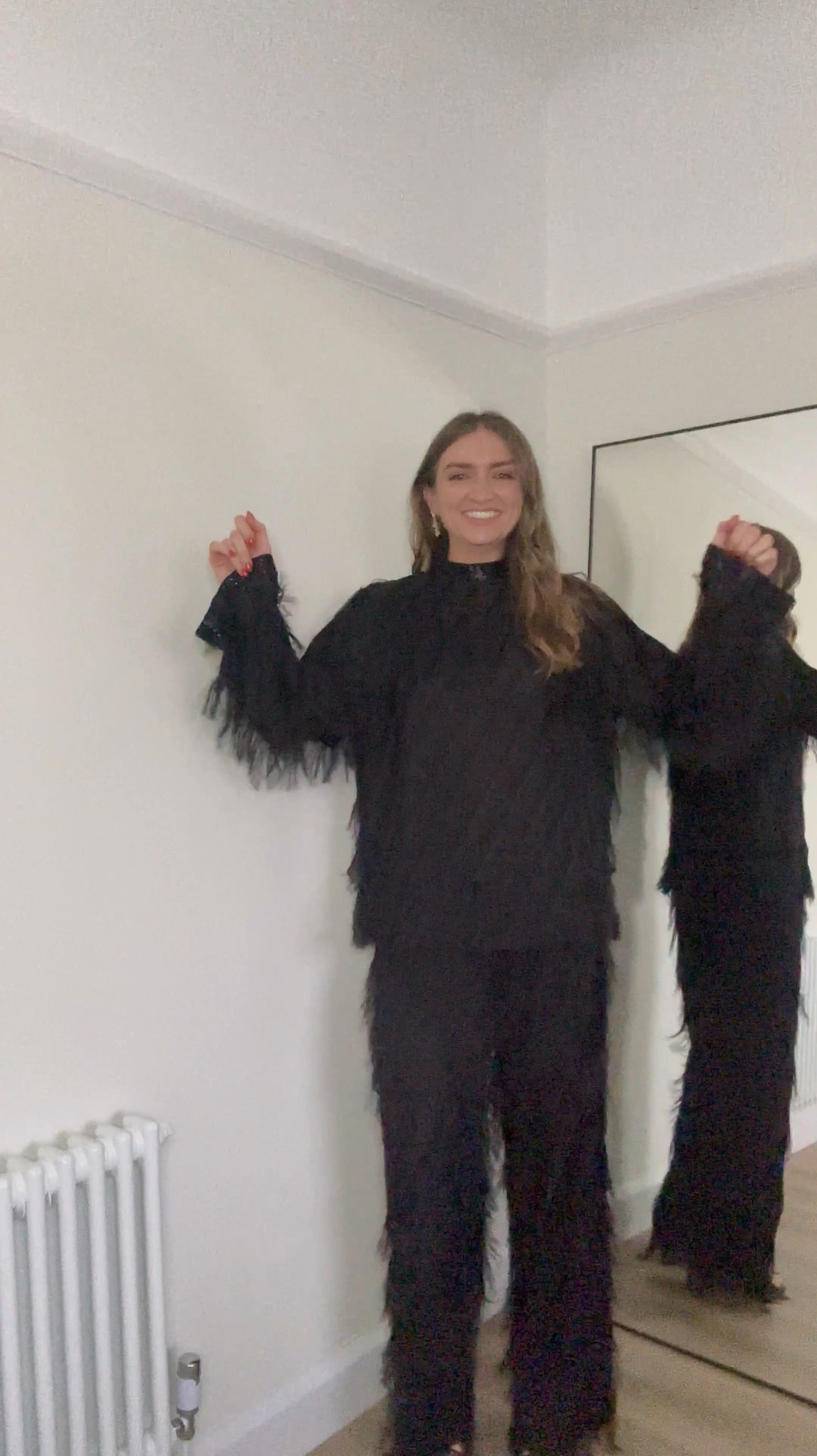 H&M holiday try on 
Trying the small in the fringed top and matching fringed trousers 
Size 8 in the Karen Millen trousers 



Holiday outfit, going out outfit 

#LTKuk #LTKpartywear #LTKeurope