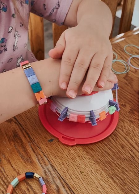 The coolest bracelet maker for little girls! Perfect for a girls birthday gift, I’d say ages 6-8 would be perfect! My kindergartener loves this. #kidsgifts #birthdaygift 

#LTKhome #LTKkids