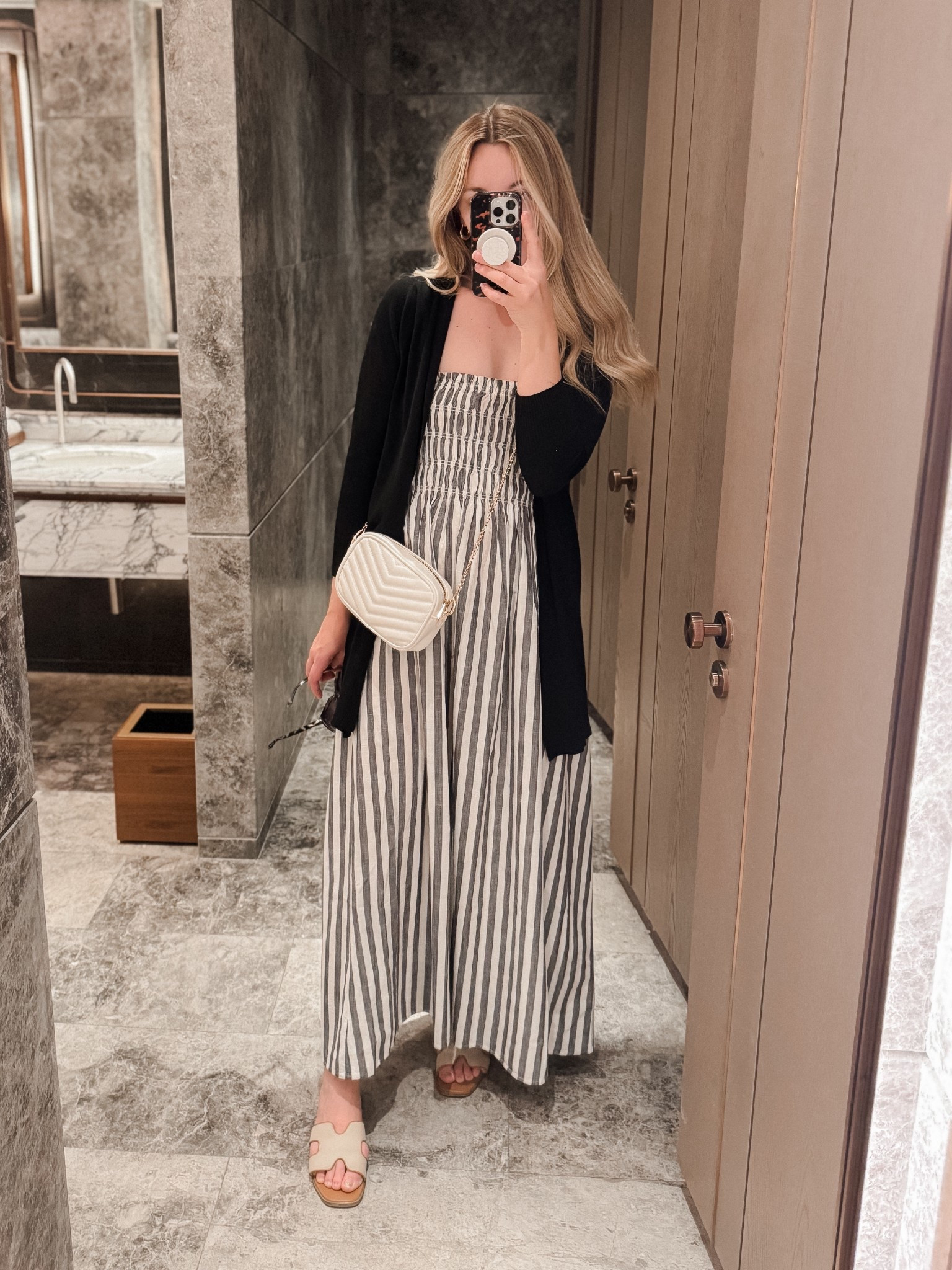 The best dress to pack for Europe!

Europe style, Europe dress, Europe outfit, Europe spring looks, Europe mom outfit

#LTKTravel #LTKStyleTip #LTKFindsUnder50