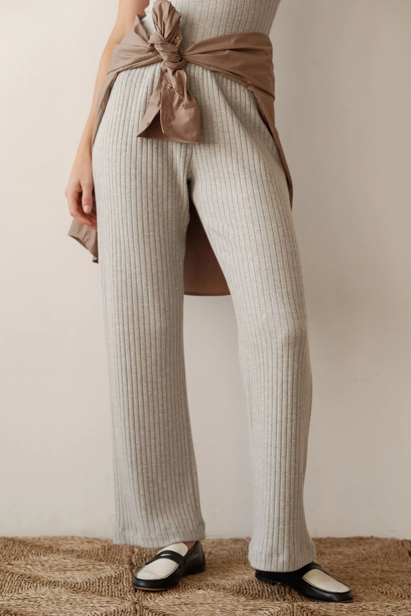 The Sweater Rib Simple Pant | DONNI.