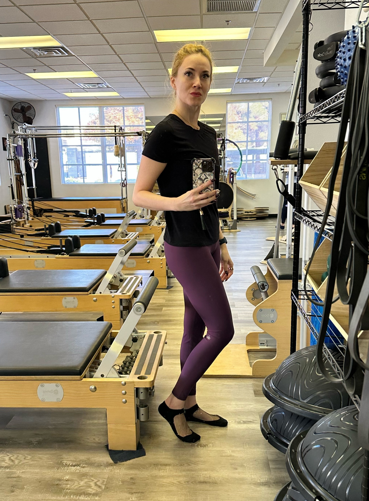 My favorite color is a rich, decadent purple. 💜💜💜 These Alo leggings are life! Pilates was extra fun because of them today. 

#LTKfitness #LTKGiftGuide #LTKstyletip
