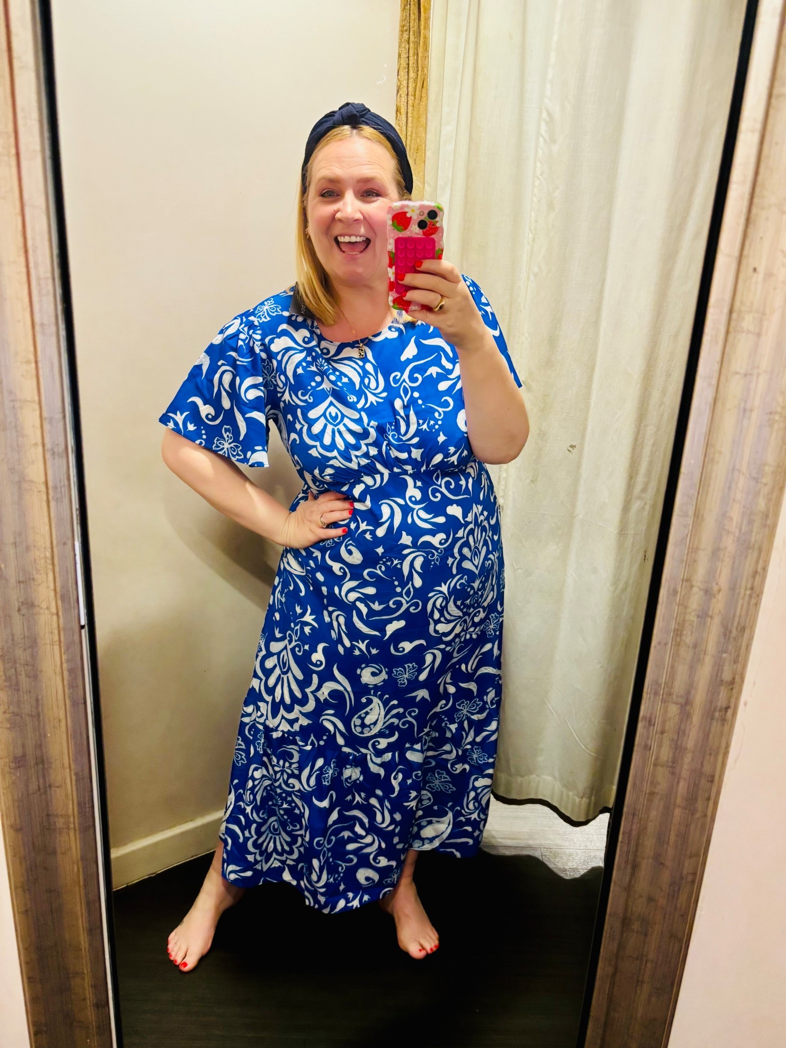 Cute blue midi dresses for under £20

#LTKdresses #LTKsummer #LTKcurves
