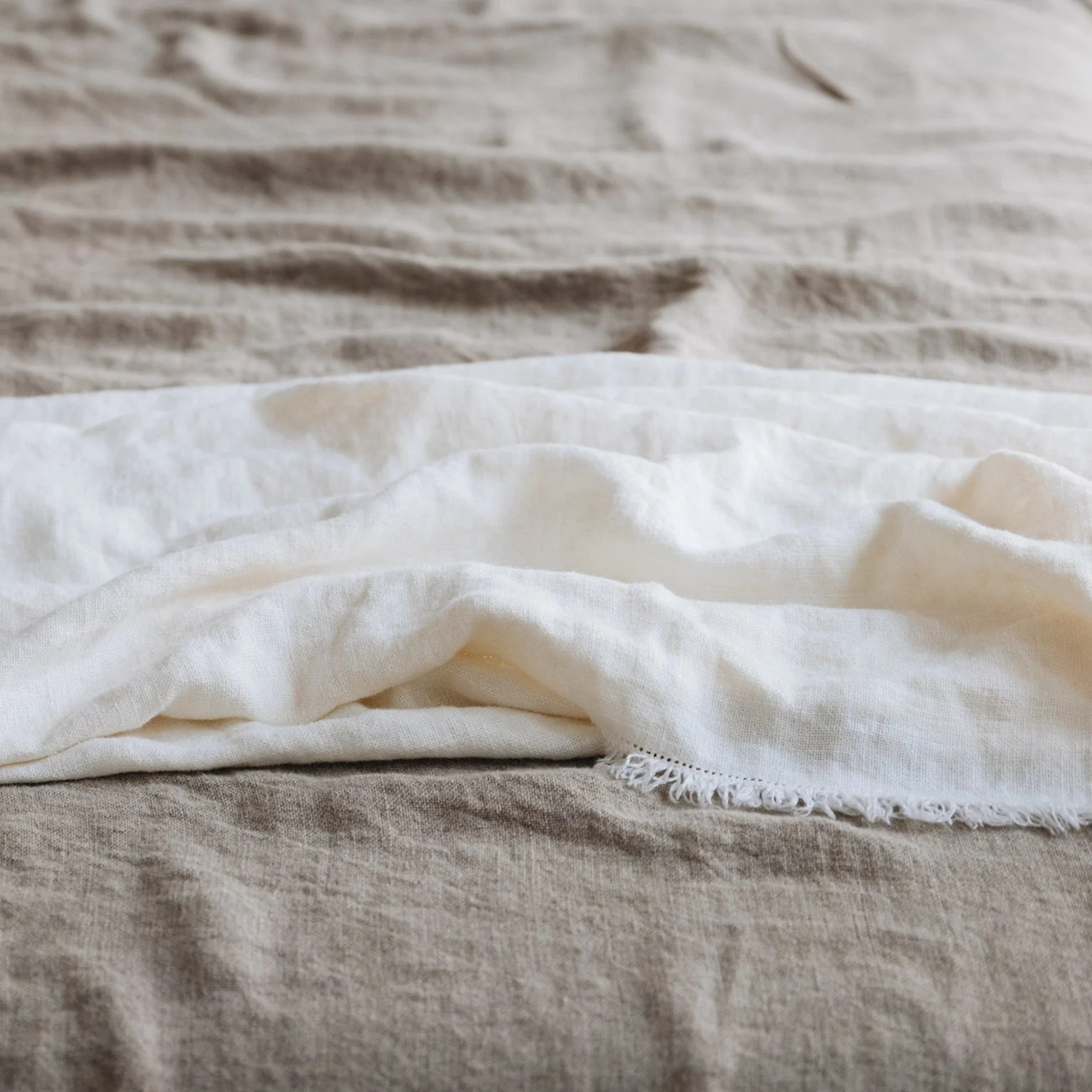 Rustic Linen Throw | StyleMeGHD