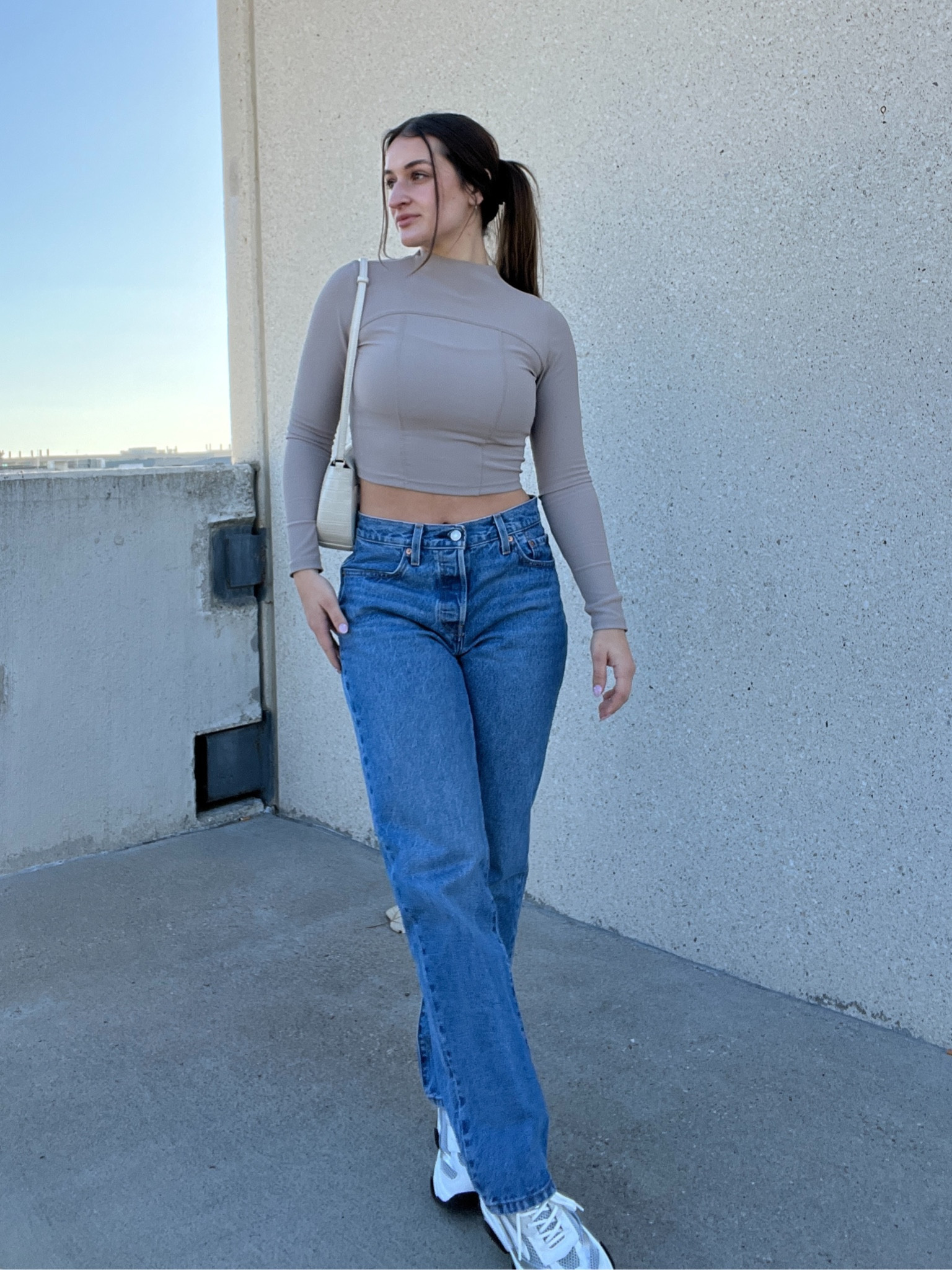 spring transition fit w my fav neutrals 

#LTKSeasonal