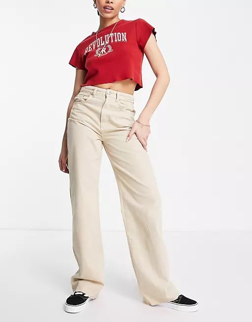 Stradivarius 90s dad jean in sand | ASOS (Global)