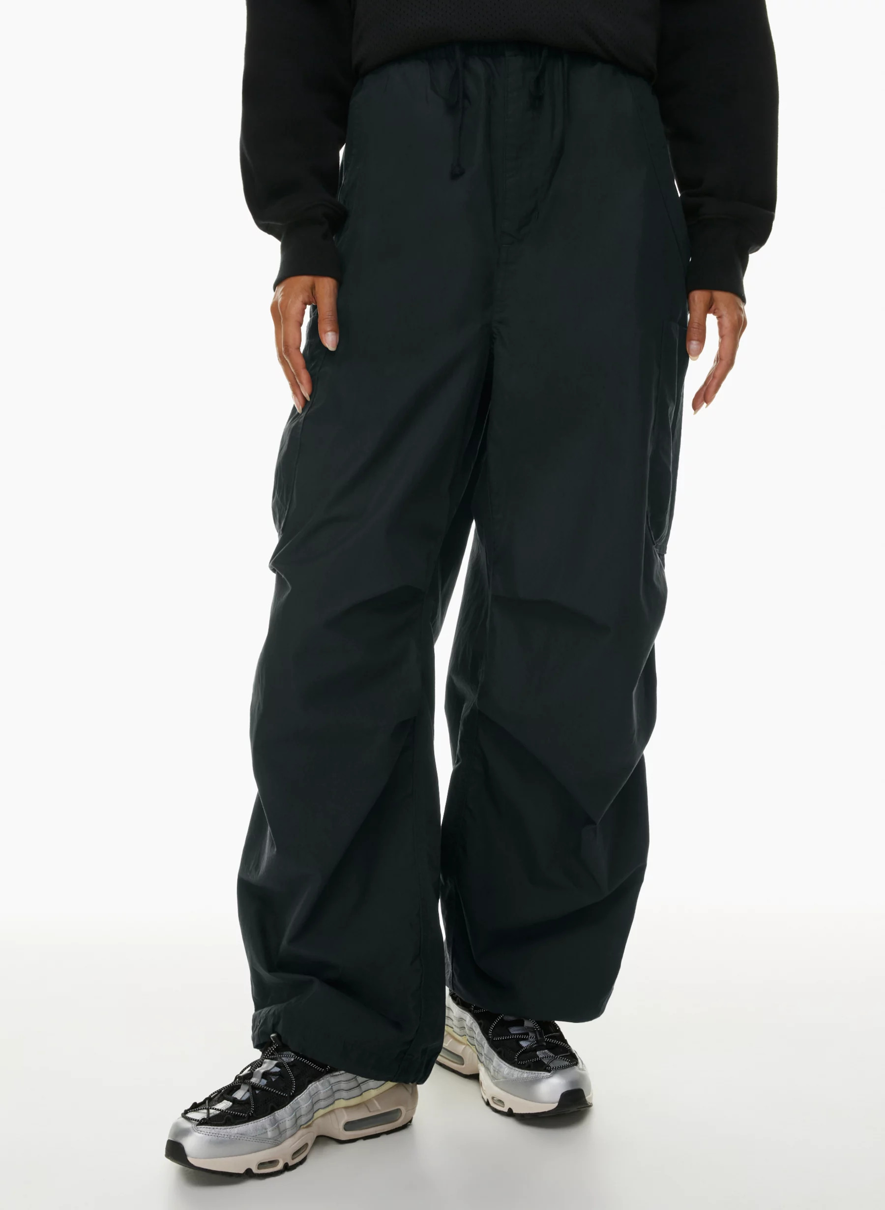 STUNT PARACHUTE PANT | Aritzia