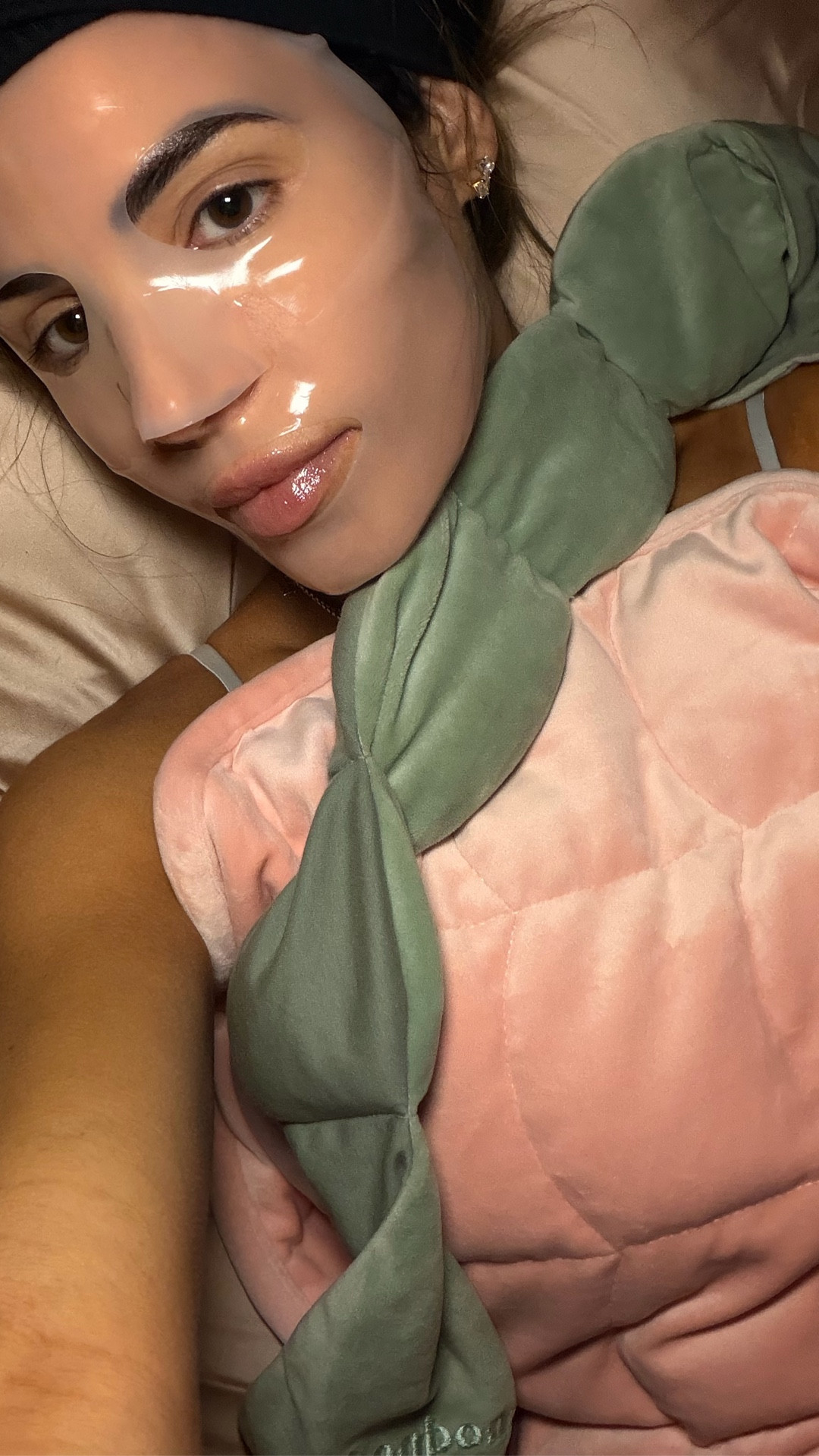 Turn down service 

#LTKgrwm #LTKselfcare #LTKstorytime