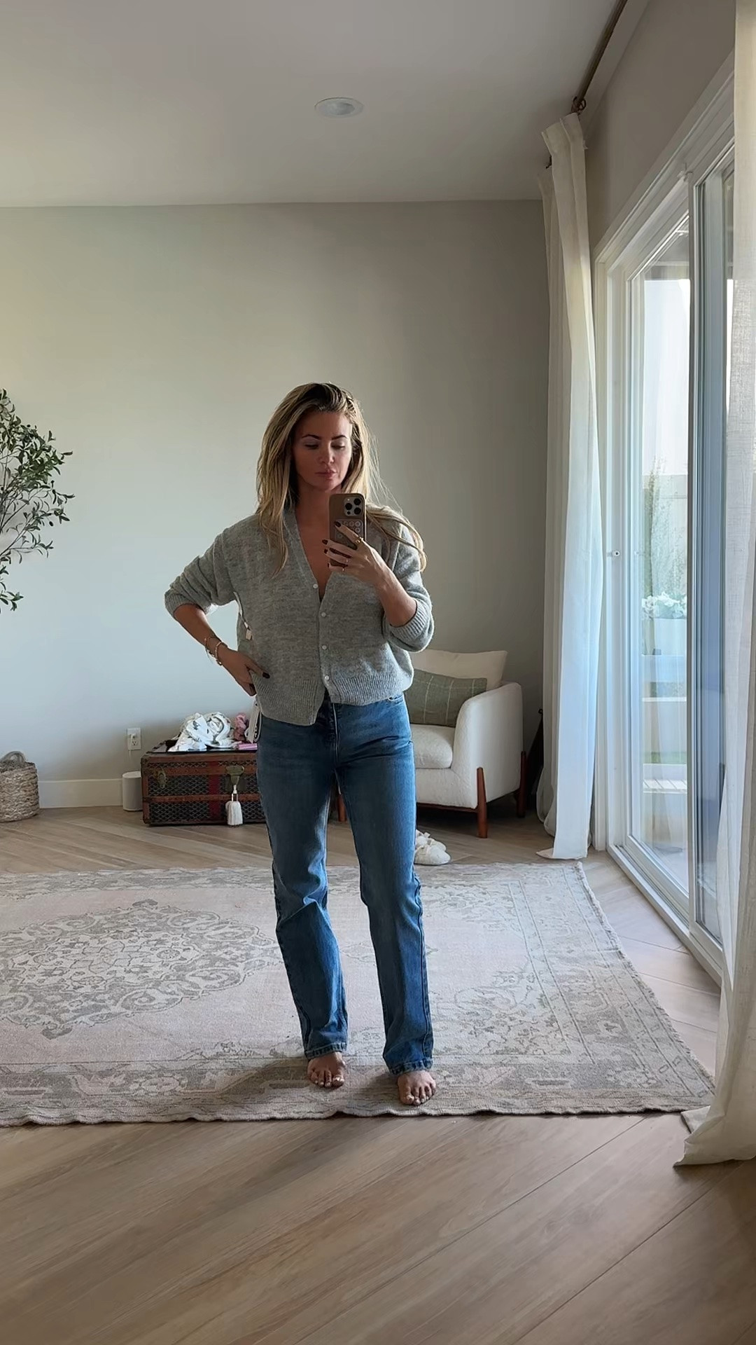 Viral Walmart denim 😍 sized down to a 2

#LTKgrwm #LTKootd
