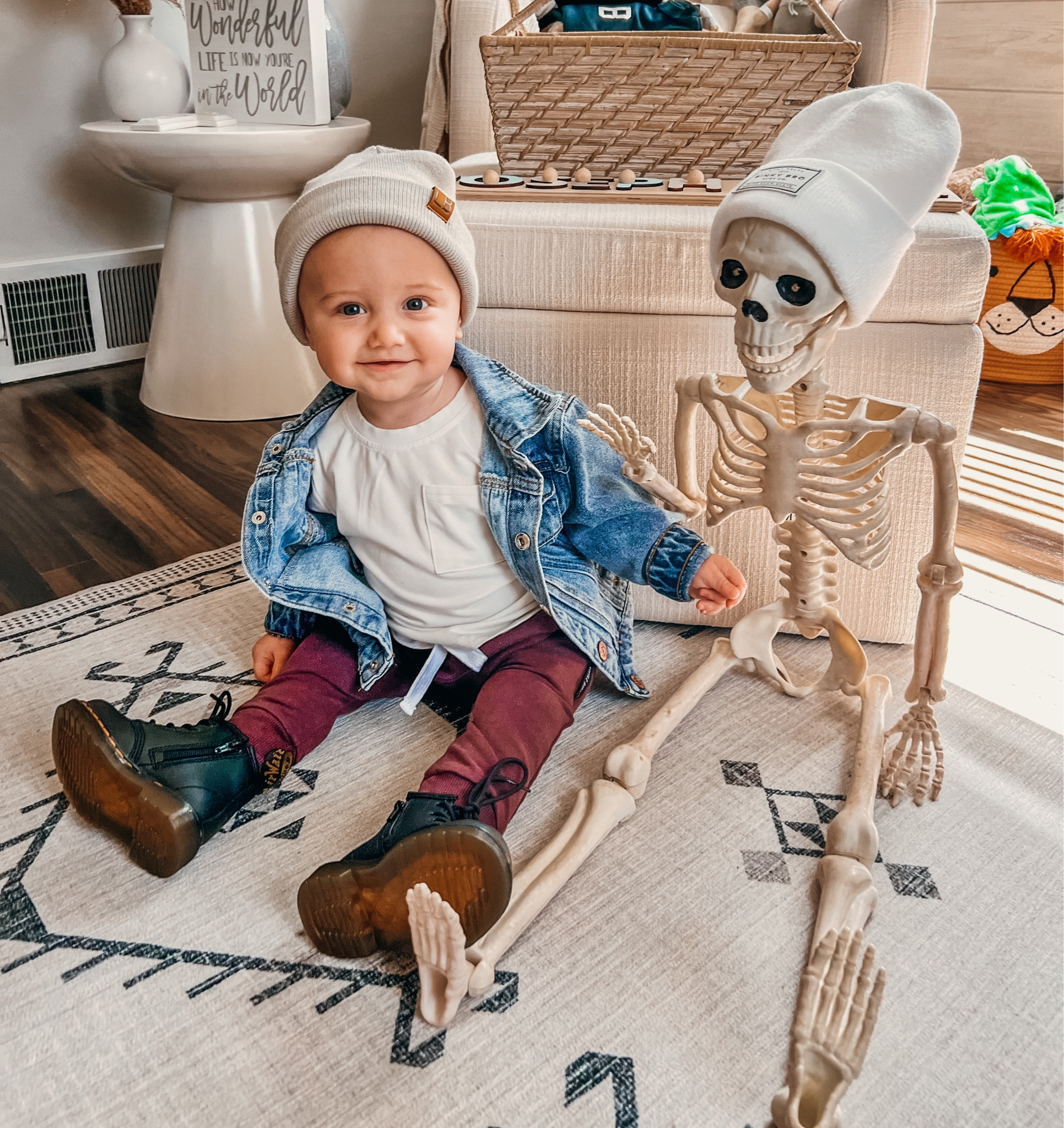 #baby #toddler #babyboy #toddlerboy #halloween #fall #fallbaby #halloweenbaby #halloweenoutfit #falloutfit #skeleton #ghost #littlebipsy #docmartens #babydocmartens #drmartens #beanie #babyhat #binkybro #september #falloutfits #falldecor

Baby and toddler fall Halloween outfit inspo

#LTKstyletip #LTKbaby #LTKSeasonal