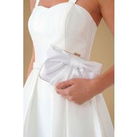 Bridal Azalea Satin Bow Detail Clutch Bag, ivory | PrettyLittleThing US