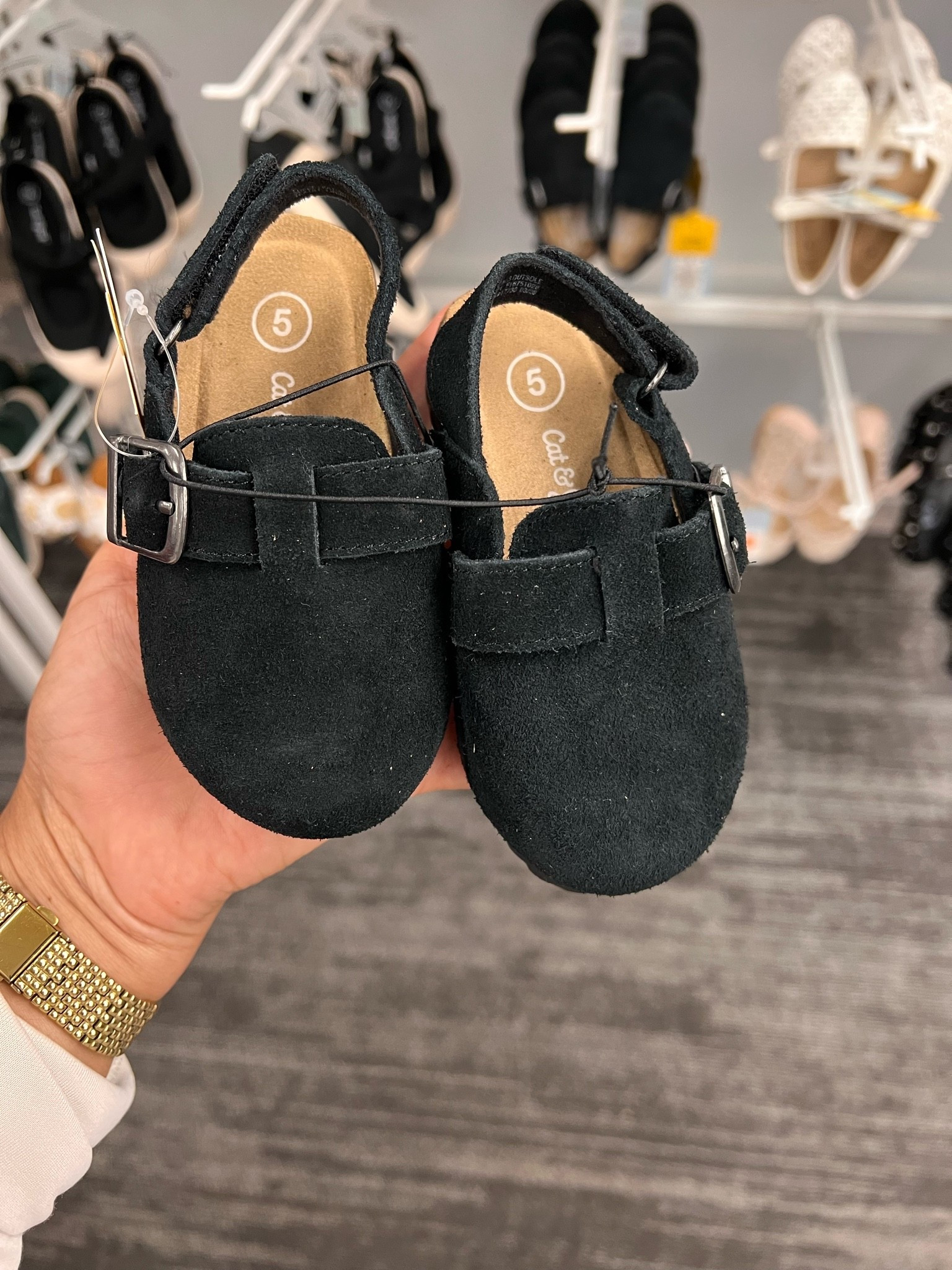 30% off toddler shoes at Target

Target finds, toddler girl, kids shoes

#LTKSaleAlert #LTKKids