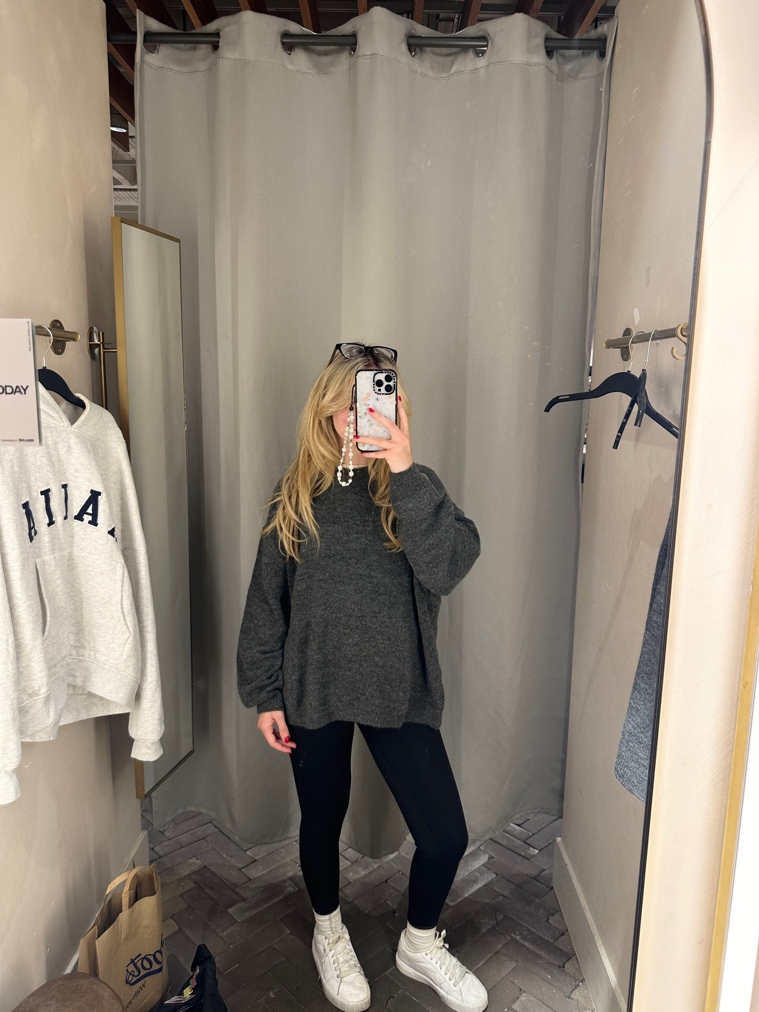The most perfect lightweight knit for autumn 🤎

#LTKuk #LTKeurope #LTKautumn