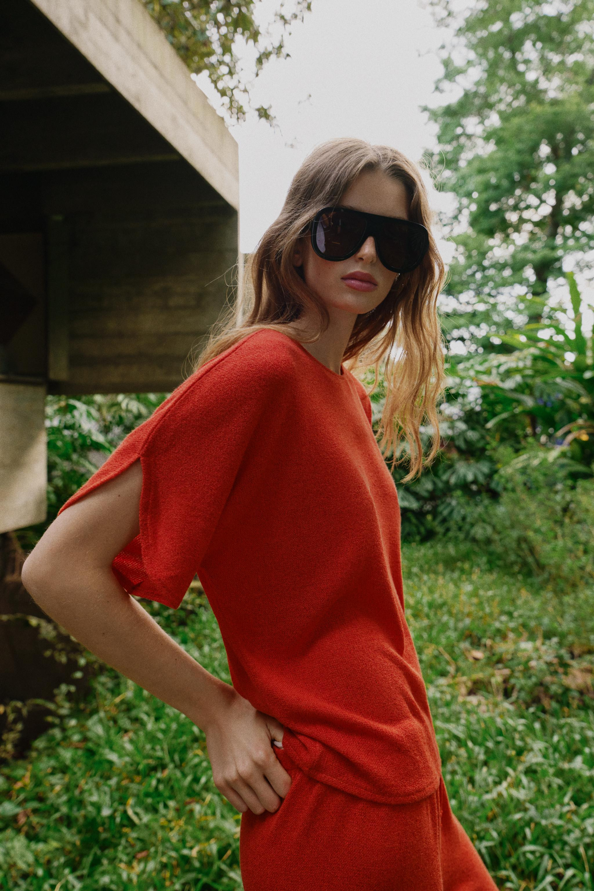 RUSTIC CAPE SLEEVE TOP | Zara US