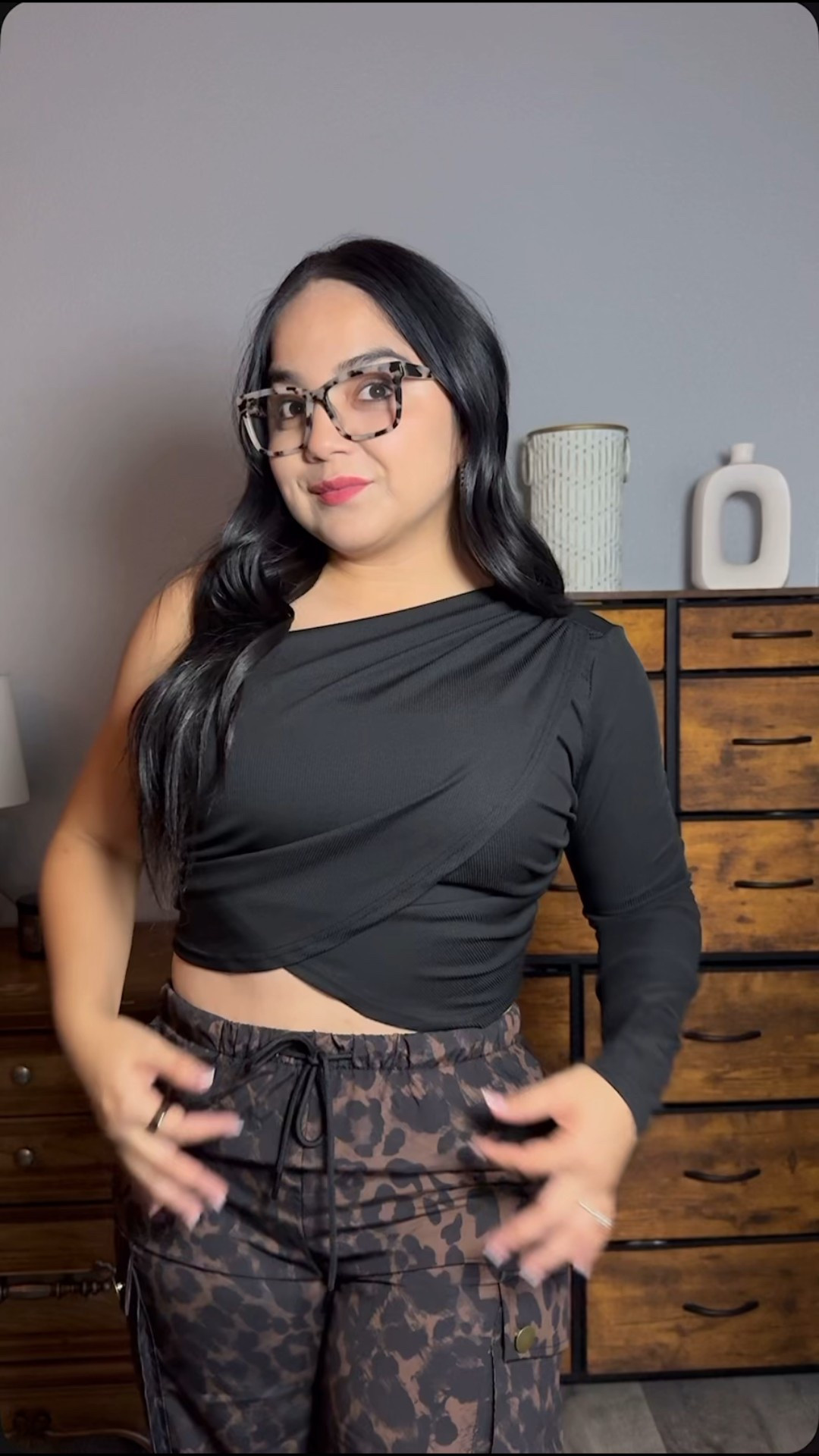 Loveee this outfit 🖤

#LTKHoliday #LTKootd #LTKmomlife