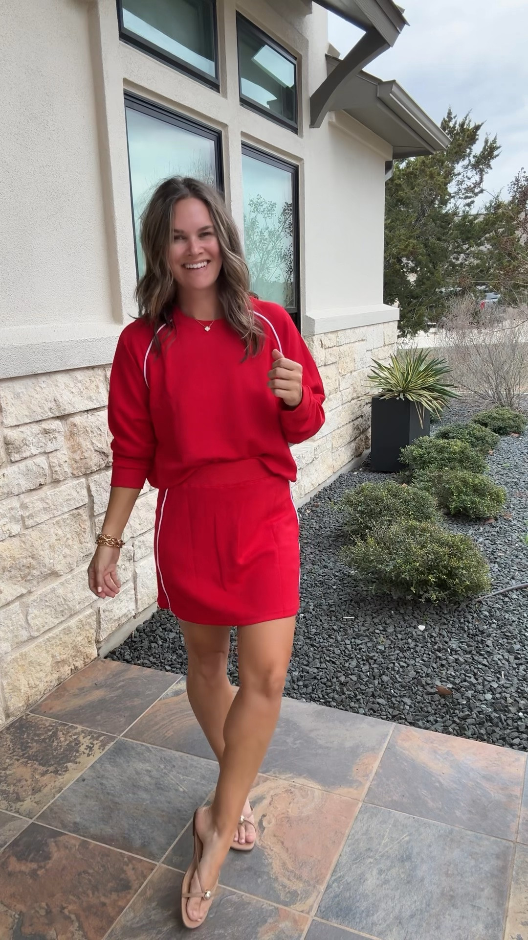 Wait… this is AMAZON?! 👀 This matching set gives major Spanx vibes for way less. The sporty piping, flattering fit + easy throw-on style make it perfect for errands, travel, school pickup or everyday wear. Such a good affordable Amazon fashion find! ❤️ in my normal size and I’m 5’3 for reference 
#AmazonFashion #AmazonFinds #AffordableFashion #MatchingSet

#LTKootd #LTKmomlife #LTKSaleAlert