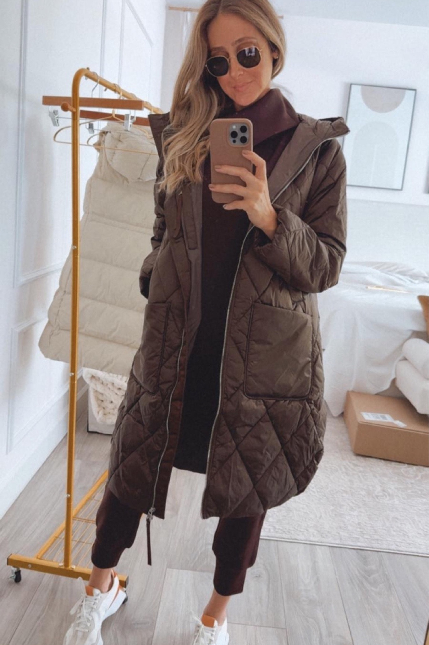 Casual outfit that it’s perfect for this next seasons! Everything fits true to size and I’m wearing a size small



#LTKU #LTKStyleTip #LTKSeasonal