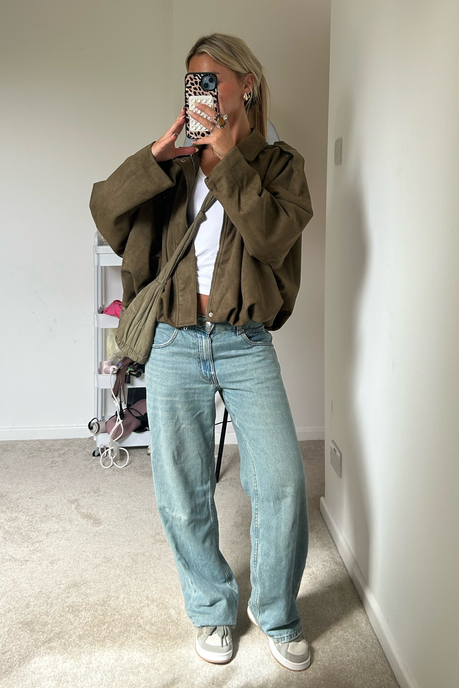 The perfect denim jean 

#LTKuk #LTKeurope #LTKautumn