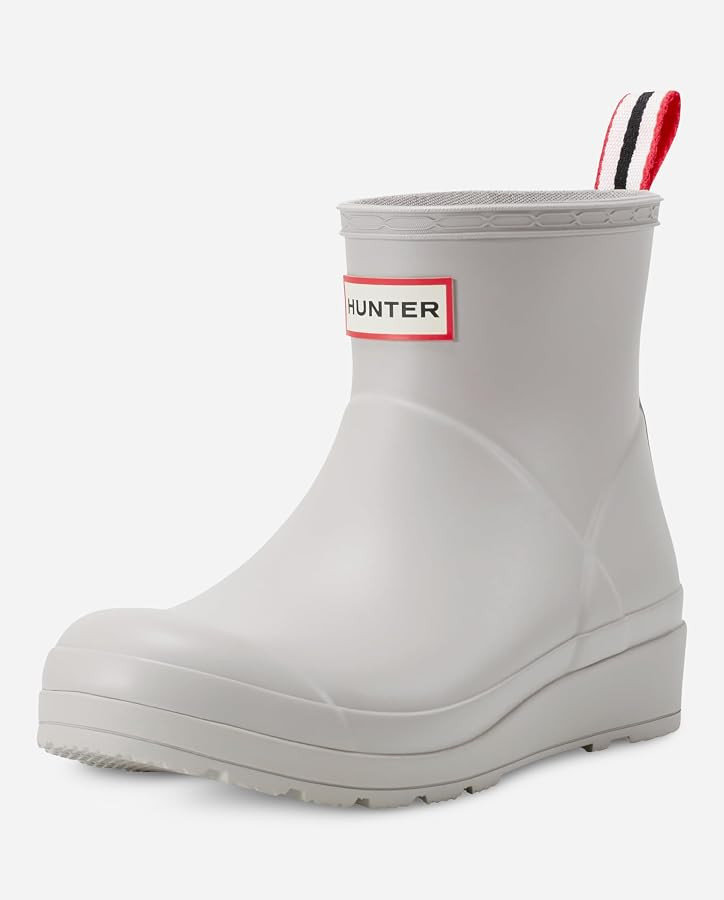 Hunter Women's Play Short Rain Boot | Amazon (US)