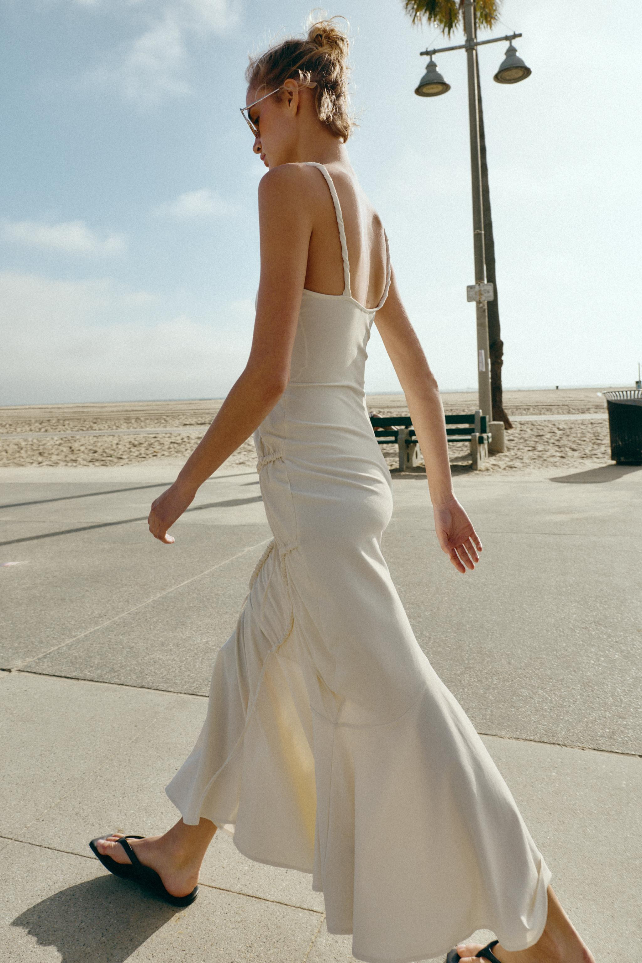 CONTRAST HALTER DRESS | Zara UK