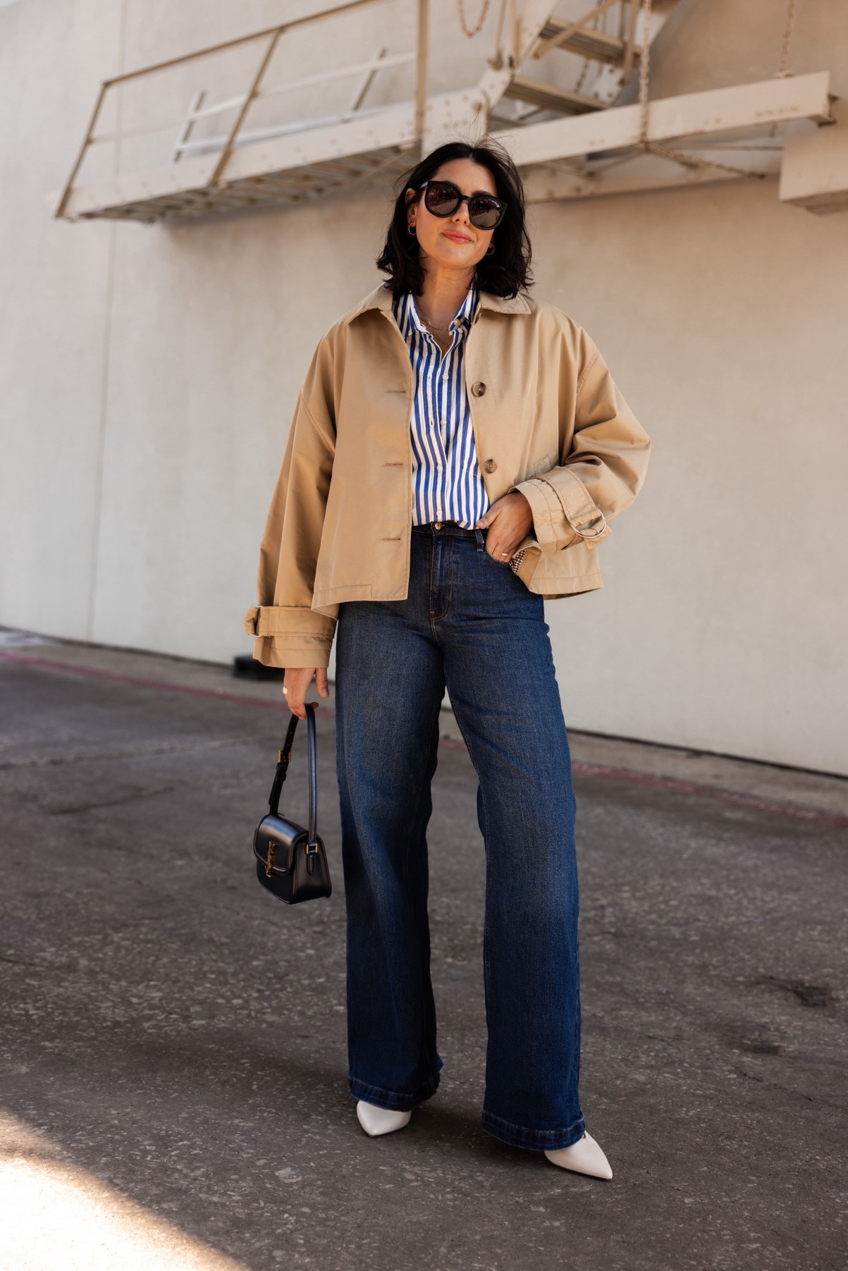 This shirt is from Gap and it's one of my favorites! It's 100% cotton and it's truly oversized! I'm in the medium here. USE CODE GREAT for 30% off at Gap!

I'm in the M/L in the trench -- it's a generous fit! 

I'm in the 30 regular length of the jeans -- some of my favorites right now! They fit like a glove. 

PS: my bag is borrowed! You can get a free bag next month at @vivrelle if you use my code KENDISKEEN!  

 #LTKOver40 #LTKMidsize