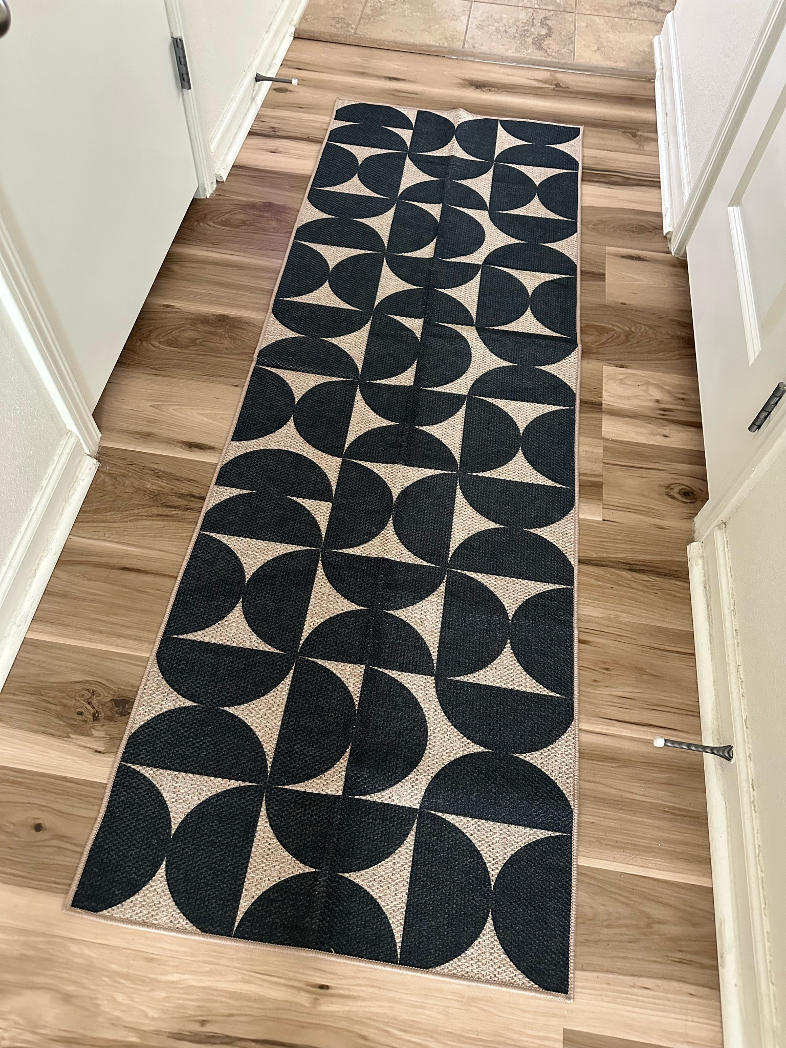 Absolutely love this runner and the fact that it’s machine washable 

#LTKHome #LTKFindsUnder100