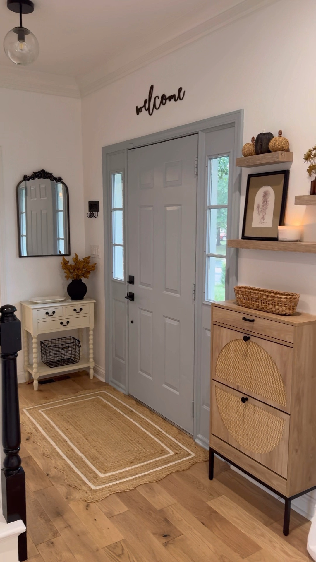 Decor links!
Door color is blue Heather and walls are chantilly lace! ✨

#LTKWatchNow #LTKHome