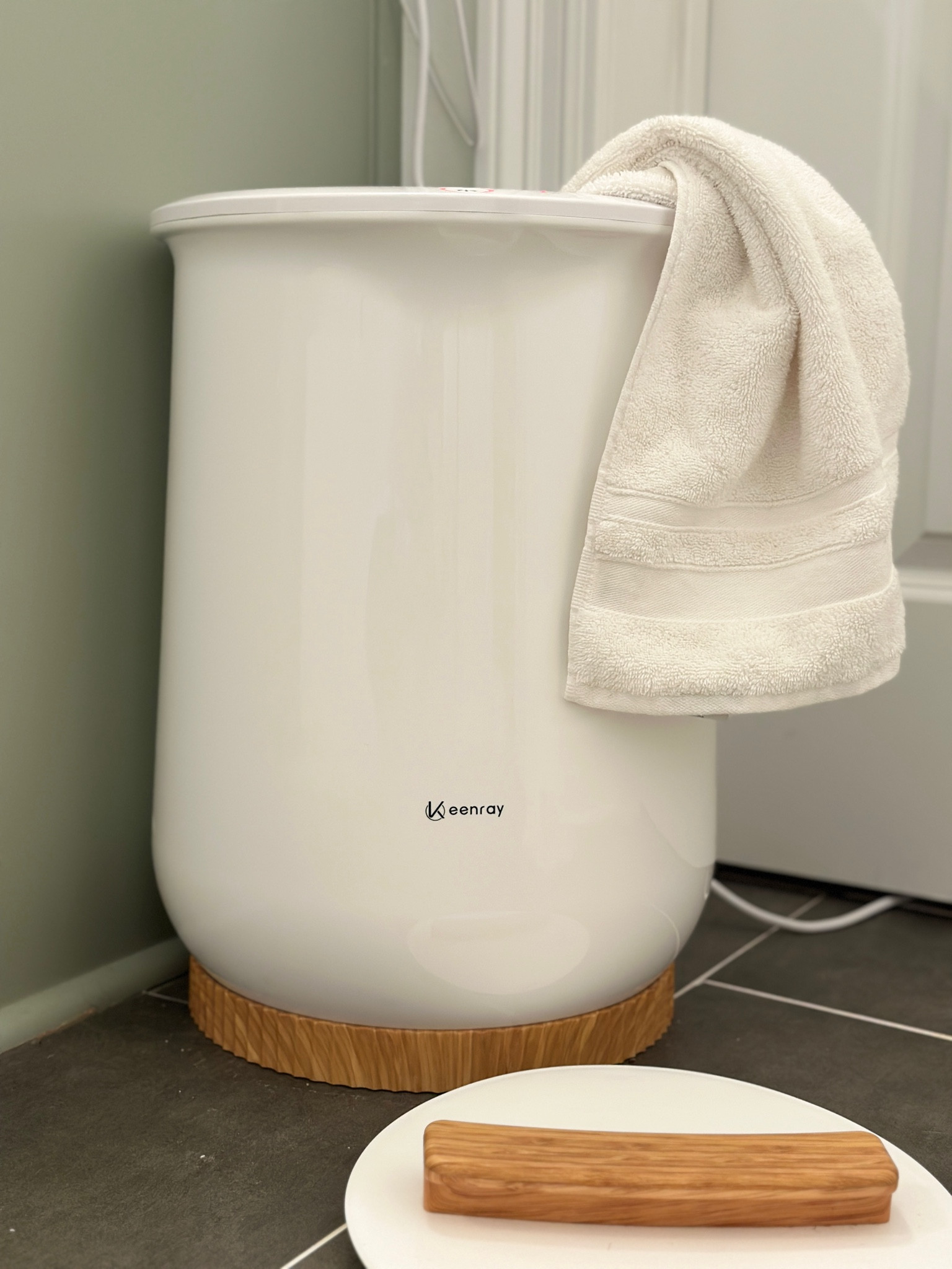 Towel warmer is luxe bathroom vibes! #amazonfinds #amazonhome 

#LTKHome #LTKBeauty #LTKFindsUnder100