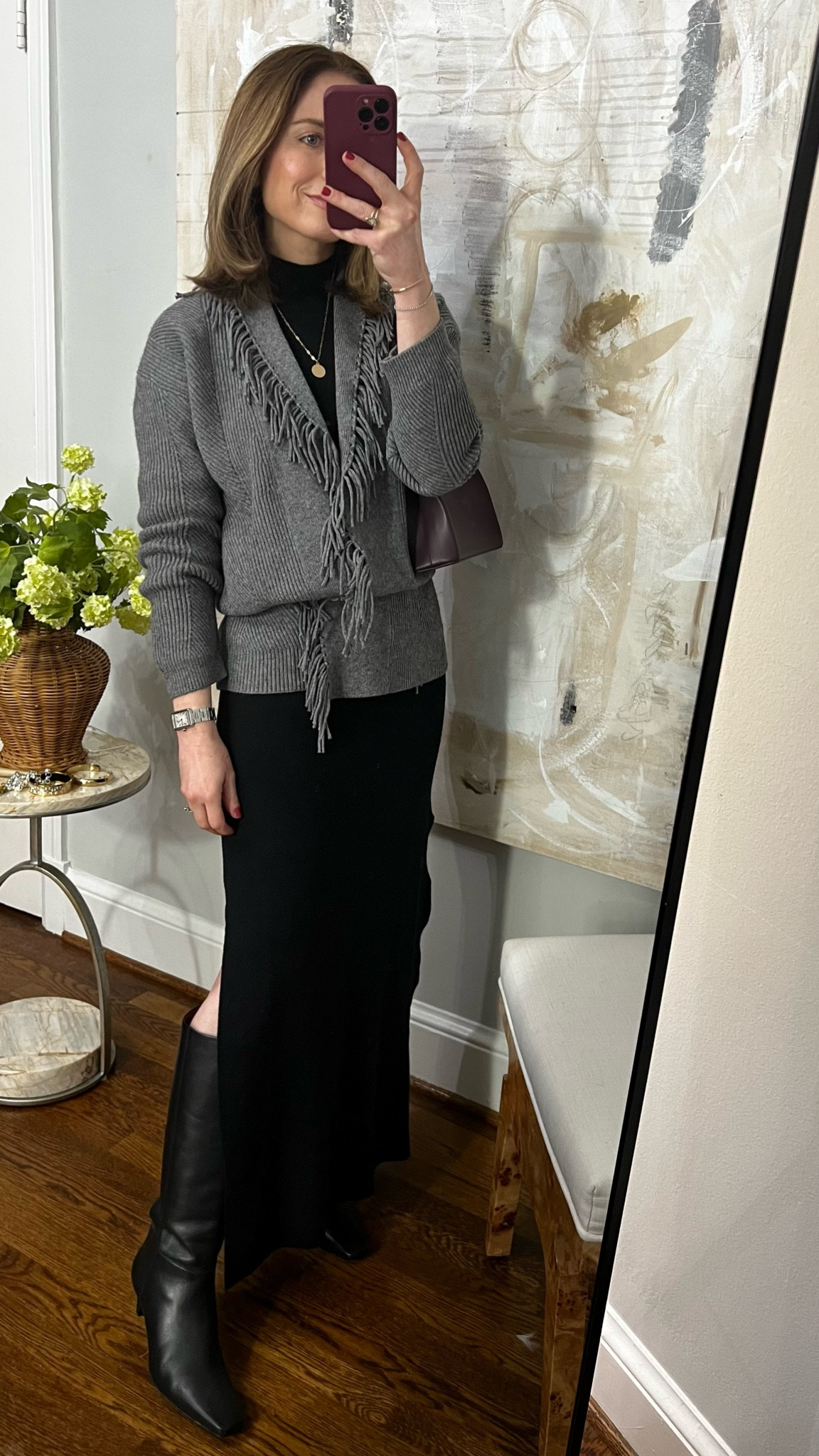 Black knit maxi dress splendid, size XS
Grey fringe cardigan splendid, size XS
Code: KELLY20 to save

Minimal chic fall outfit inspo
Fall outfit idea

#LTKstyletip