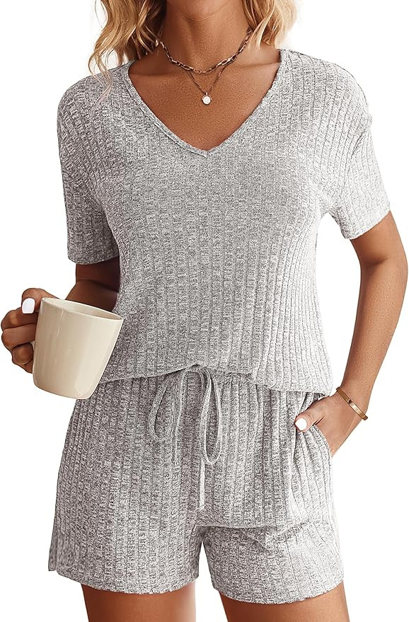 Ekouaer Womens Ribbed Knit Lounge Set Short Sleeve Top and Shorts Sleepwear Pajama Set Two Piece ... | Amazon (US)