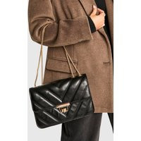 boohoo Women's Quilted Faux Leather Crossbody Chain Bag in Black | Faux Leather/Metal | boohoo (US & Canada)