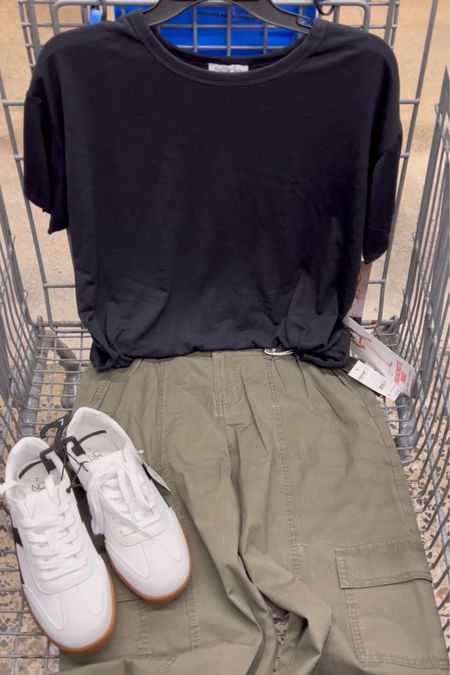 Walmart outfit idea with these cargo parachute pants, I got my usual size small. They’re short if you’re tall, I’m 5’8” and they are a crop length on me. Love these flowy tees, I sized up one to a medium. #walmartfashion 

#LTKFindsUnder100 #LTKStyleTip #LTKFindsUnder50