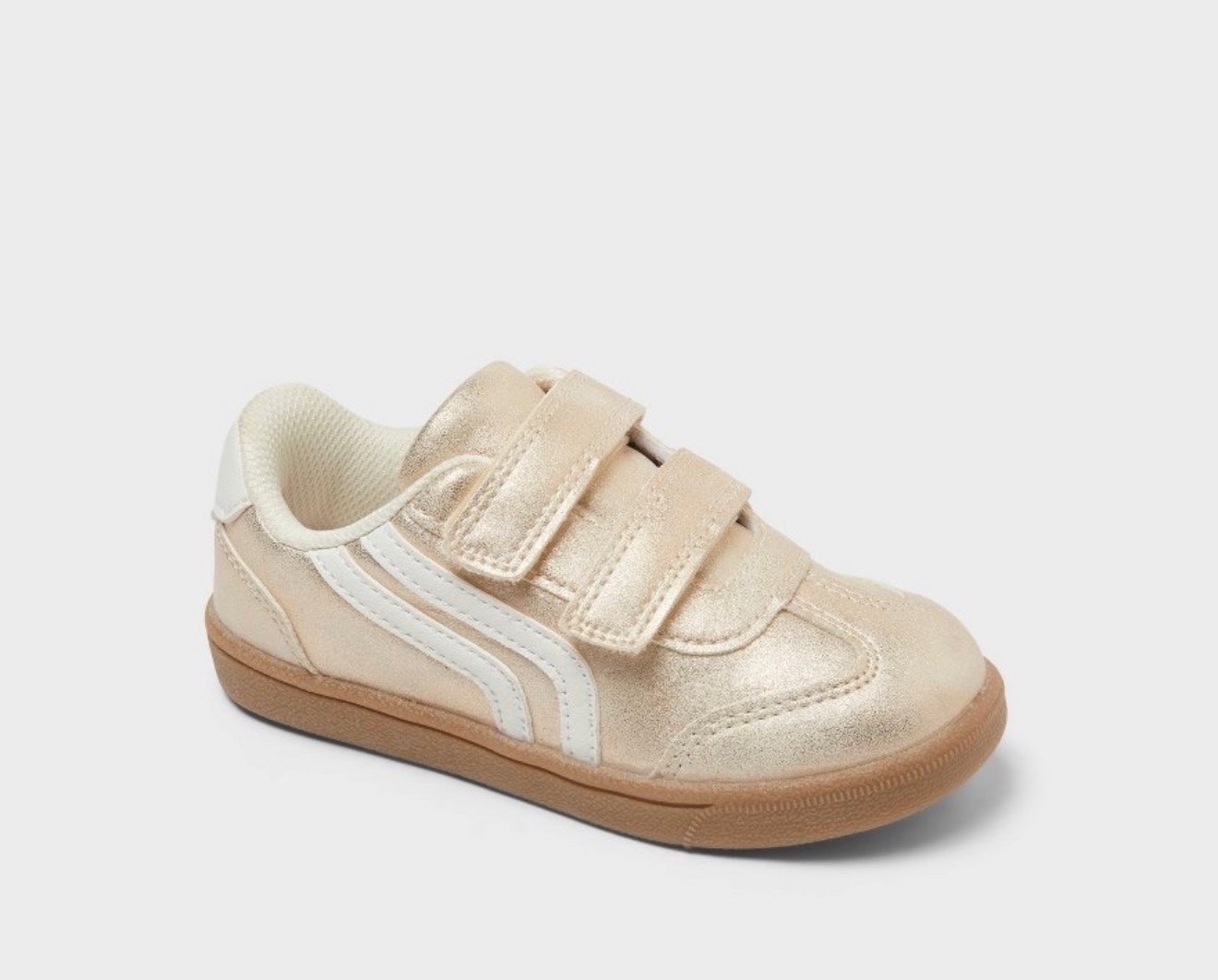 Shoes on sale for the fam! Toddler shoes, kids shoes, women’s shoes, men’s shoes all on sale! Labor Day weekend sale

#LTKmomlife #LTKActive #LTKSaleAlert