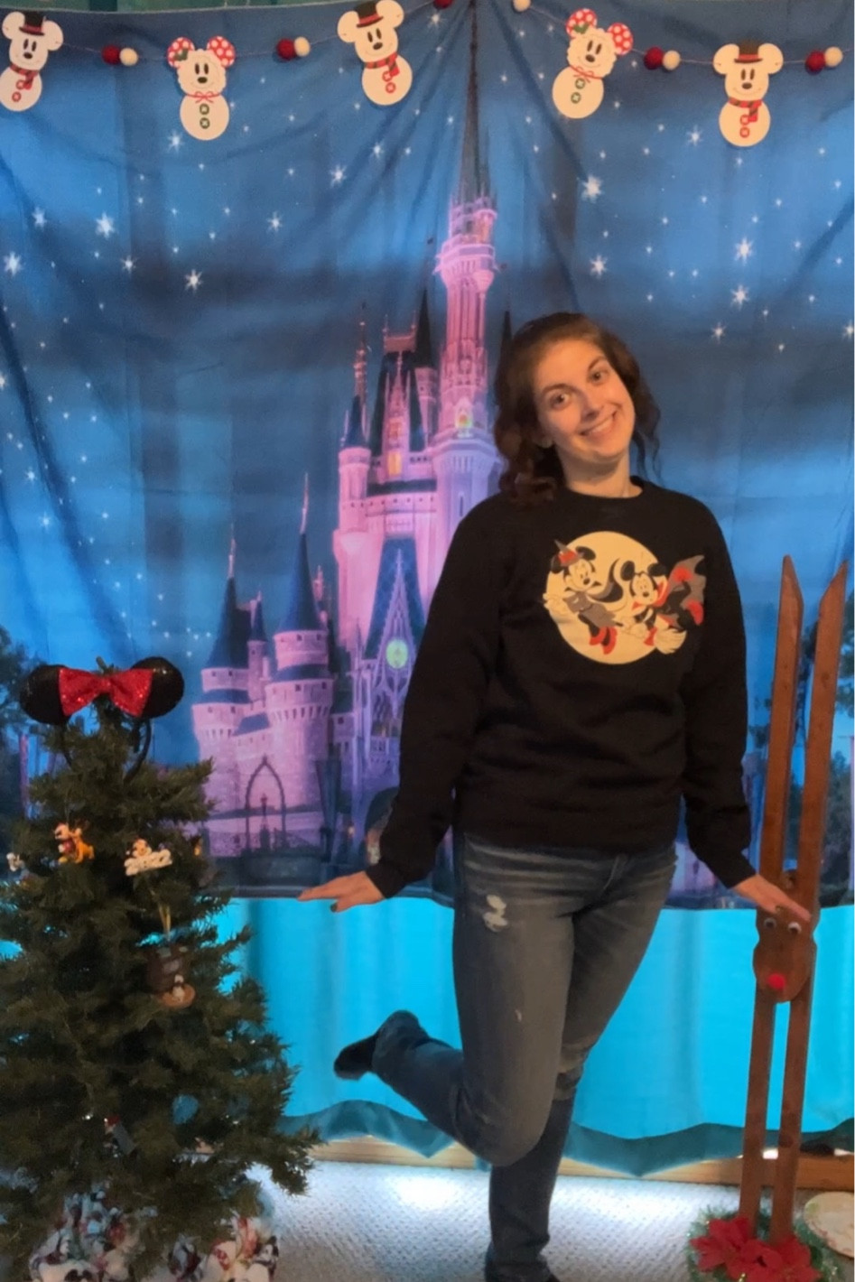 Nov 17 disney outfit

#LTKunder50