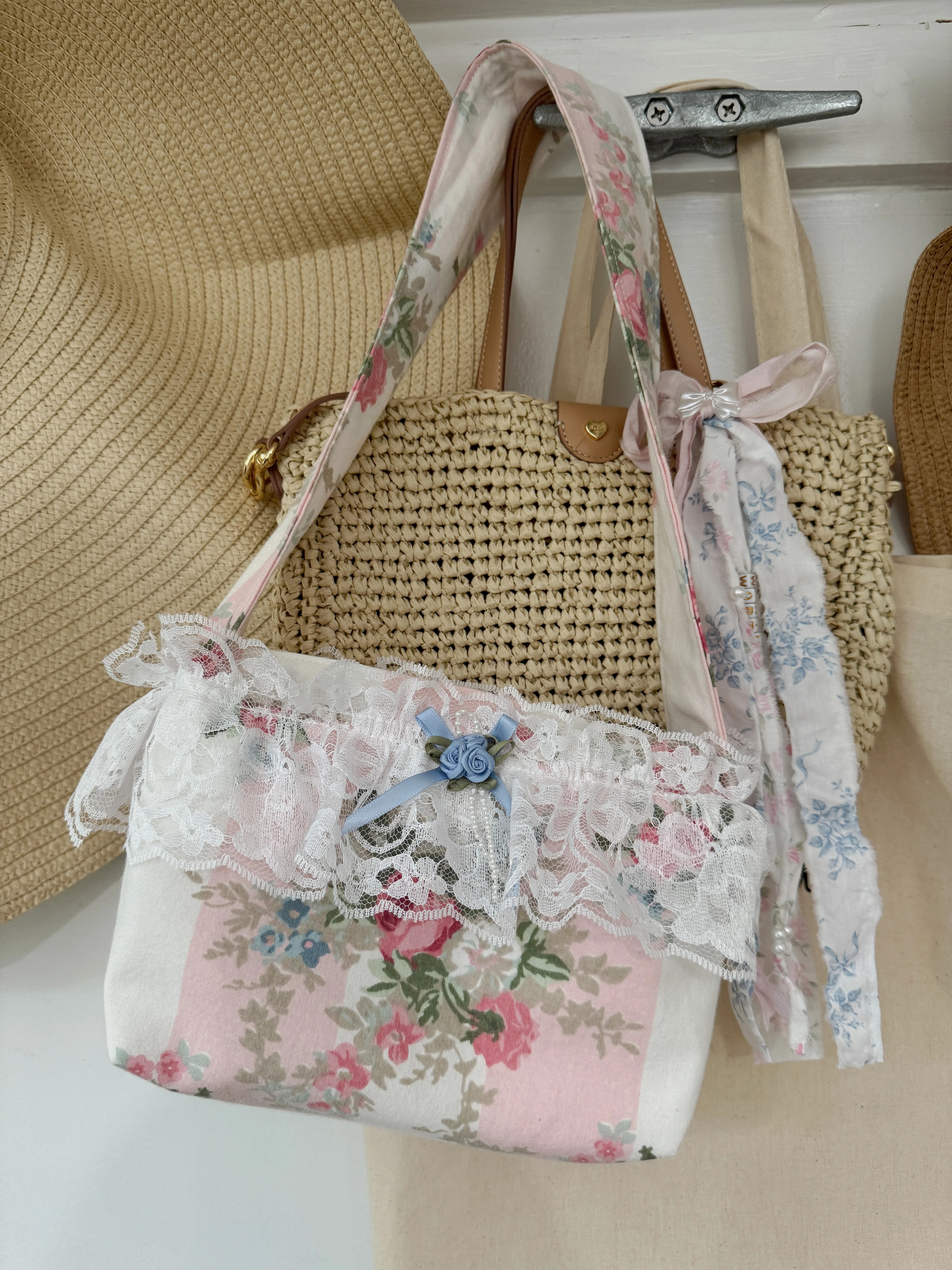 Coastal Shabby Chic Vintage Purse | Shop Your Darling Style