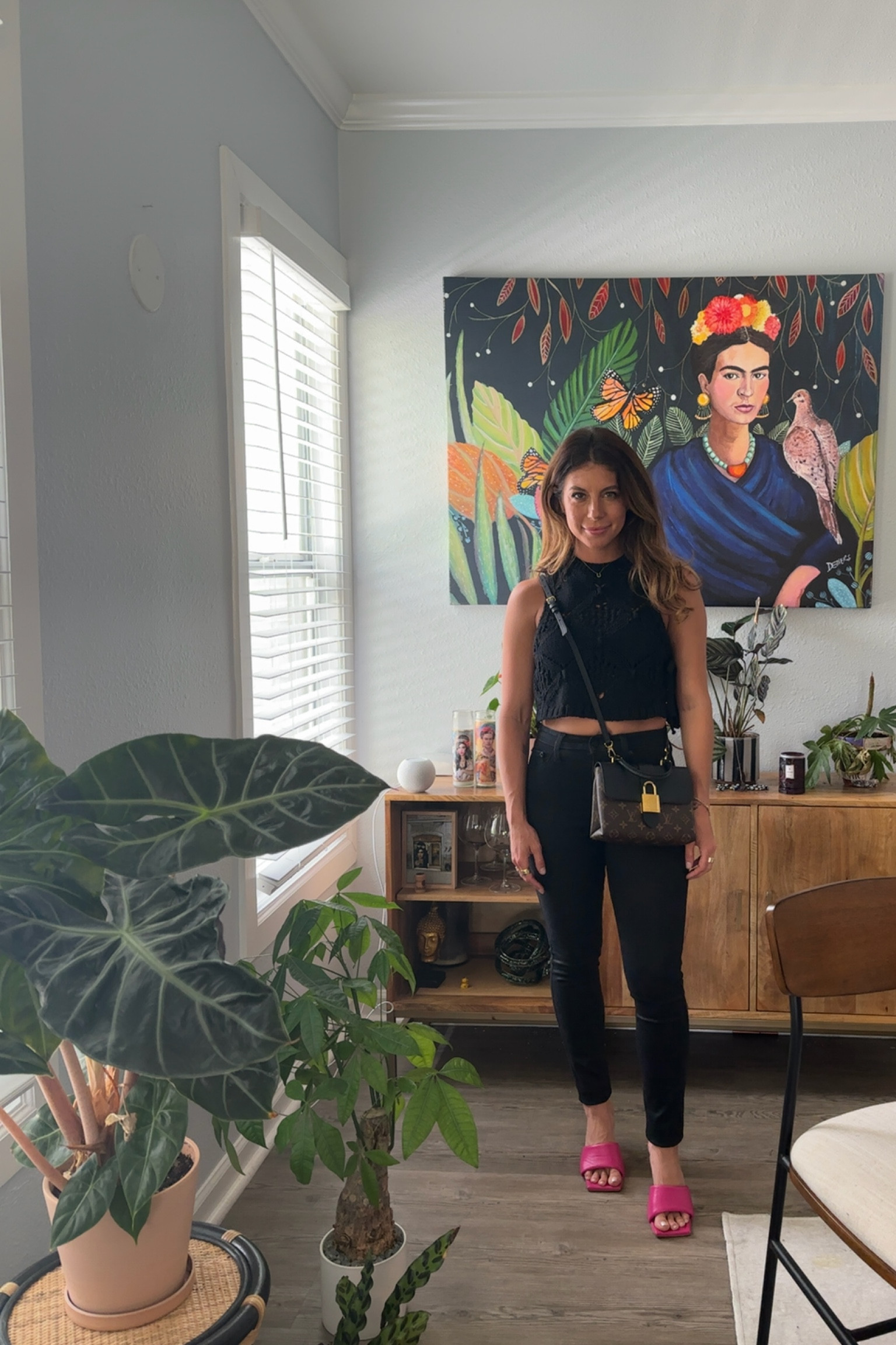 A chunky knit top is the perfect pairing to update a skinny Jean! While I’m not usually a fan of skinny jeans (I don’t like things to be tight on my butt and hips) these waxy coated pistola jeans are comfy and flattering. The perfect update for skinnies! #waxjeans #skinnyjeans #chunkyknits

#LTKunder100 #LTKSeasonal #LTKstyletip