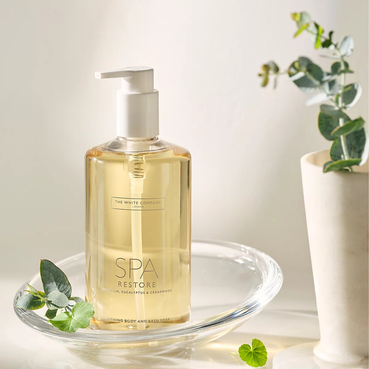 The White Company Spa Restore Soothing Bath & Body Soak, No Colour, Size: One Size | The White Company UK & ROW