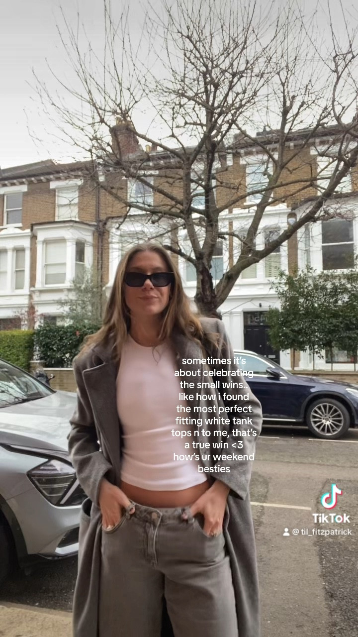 Perfect white tank (size up 1-2 though!) use code COZYCUTIES for 20% off <3