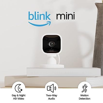 Blink Mini - Cámara de seguridad inteligente compacta, conectable, para interiores, con video de... | Amazon (US)