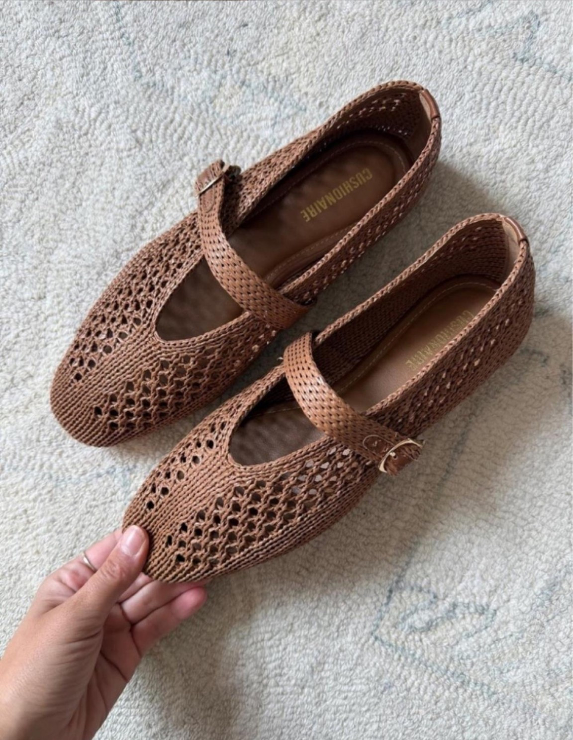 The flats of the season 🤎 I love the woven texture and Mary Jane shape—they’re such an easy way to make a simple fall outfit feel more polished.

woven flats, Mary Jane flats, fall shoe trends, brown flats, women’s fall shoes, casual fall style, neutral fall outfit, fall fashion finds

#LTKSeasonal #LTKWorkwear #LTKmomlife