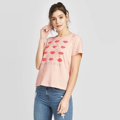 Women's Lips Short Sleeve T-Shirt - Doe (Juniors') - Blush Pink | Target