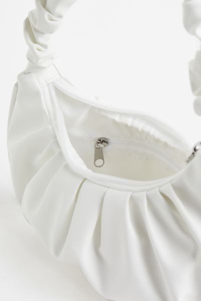 Pleated handbag - White - Ladies | H&M GB | H&M (UK, MY, IN, SG, PH, TW, HK)