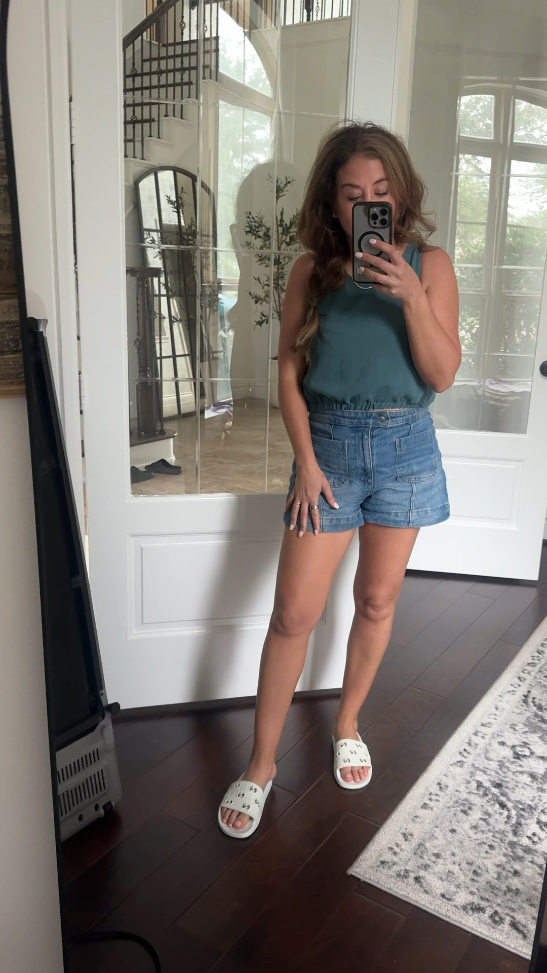 Casual weekend outfit idea