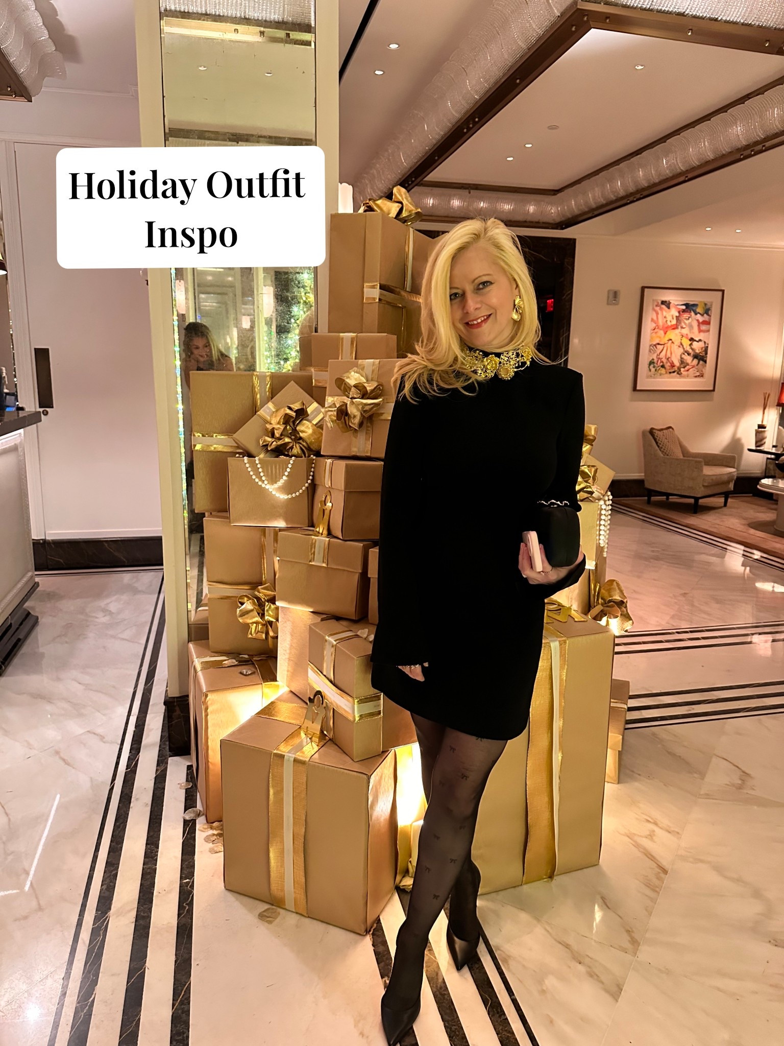 Holiday Outfit Inspo 

Little black dress; LBD; black mini dress; date night outfit; girls night out. 



#LTKootd #LTKHoliday #LTKWedding