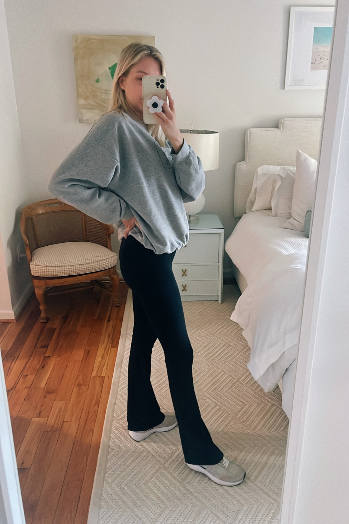 Flared legging season! I have the Aerie in talls but my sis has the alo and loves them! 