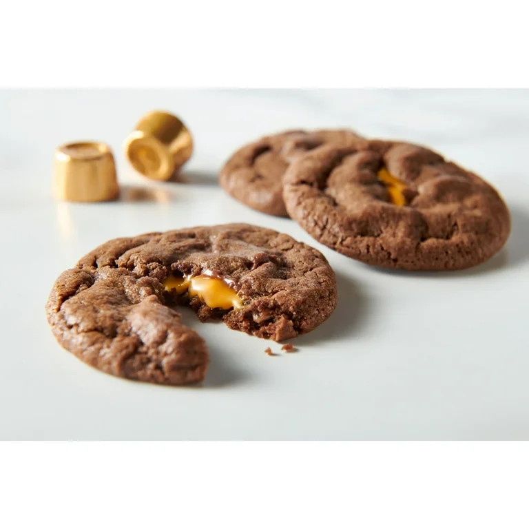 Rolo Rich Chocolate Caramels Candy, Share Pack 10.6 oz | Walmart (US)