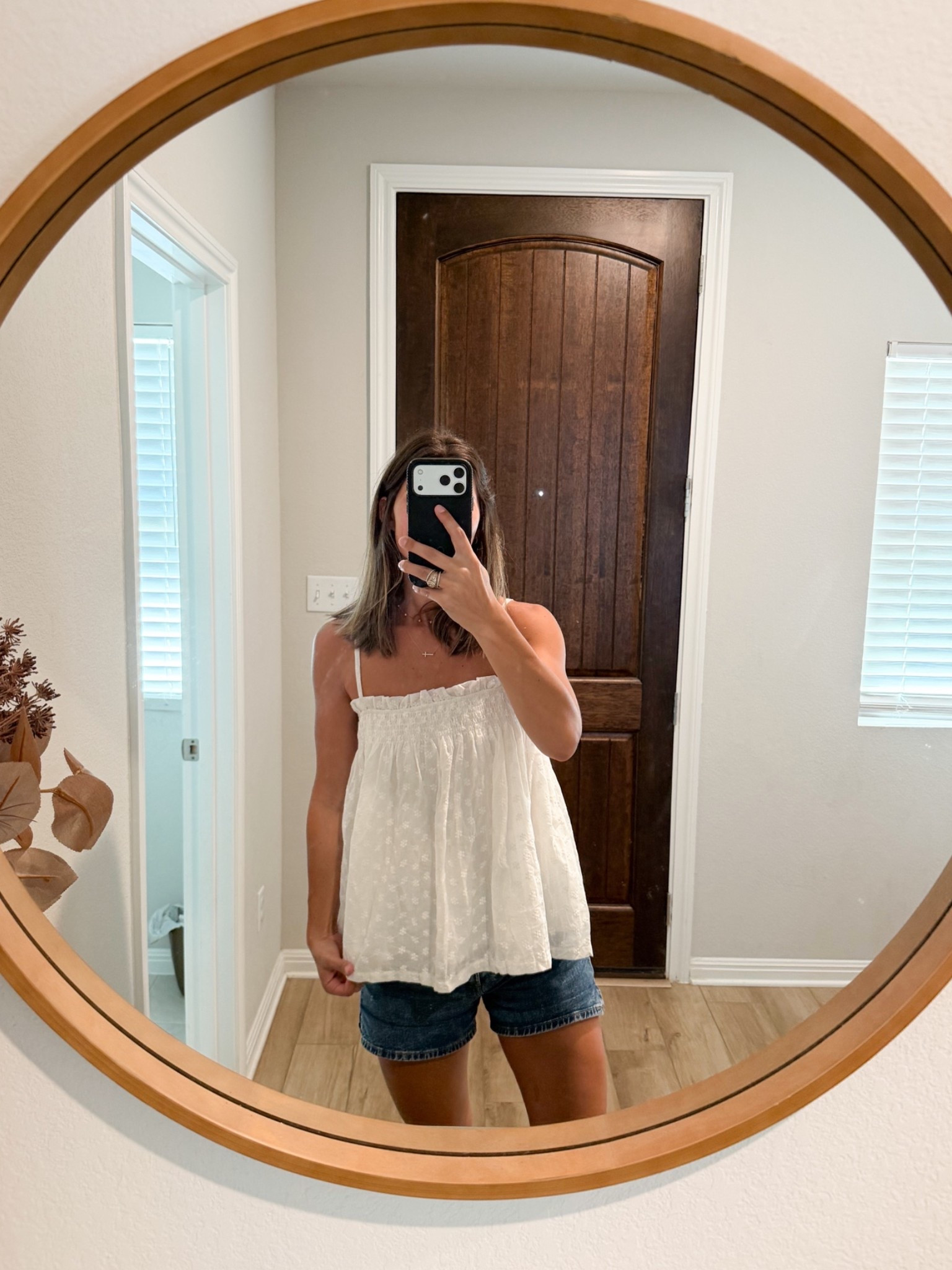 love this really cute babydoll top 
-
Amazon, Amazon finds, baby doll top, mix and match, everyday mama, everyday outfits

#LTKgrwm