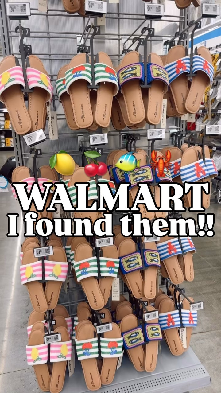 It was so hard to only walk away with one pair of these beaded sandals!! 😍

No boundaries
Walmart
Sandals
Beaded
Lemon
Lobster
Fish 
Cherry