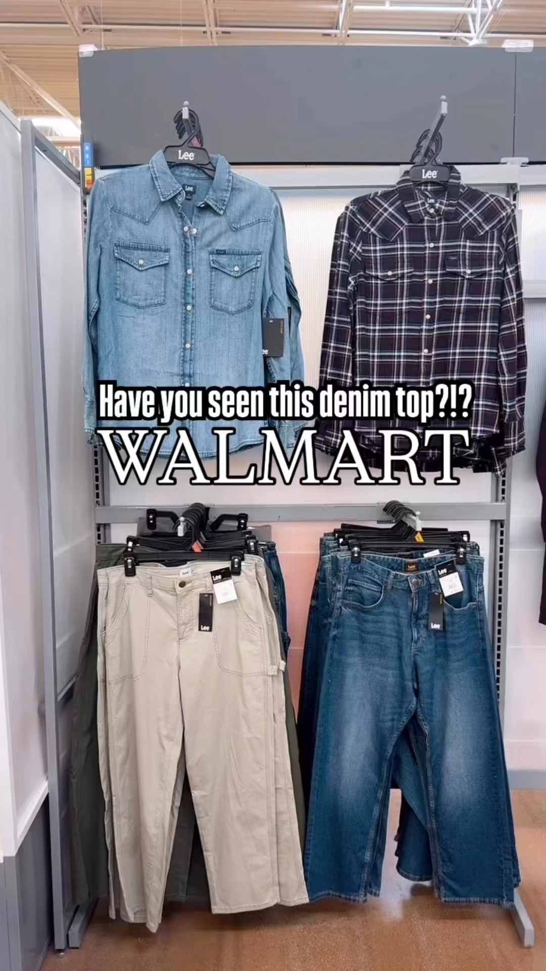 Holy moly this denim top is SO good!!!!! The material is amazing and the pearl snaps are perfection!!!
⬇️⬇️⬇️
Top size small
Pants size small (roomy fit)
Shoes TTS