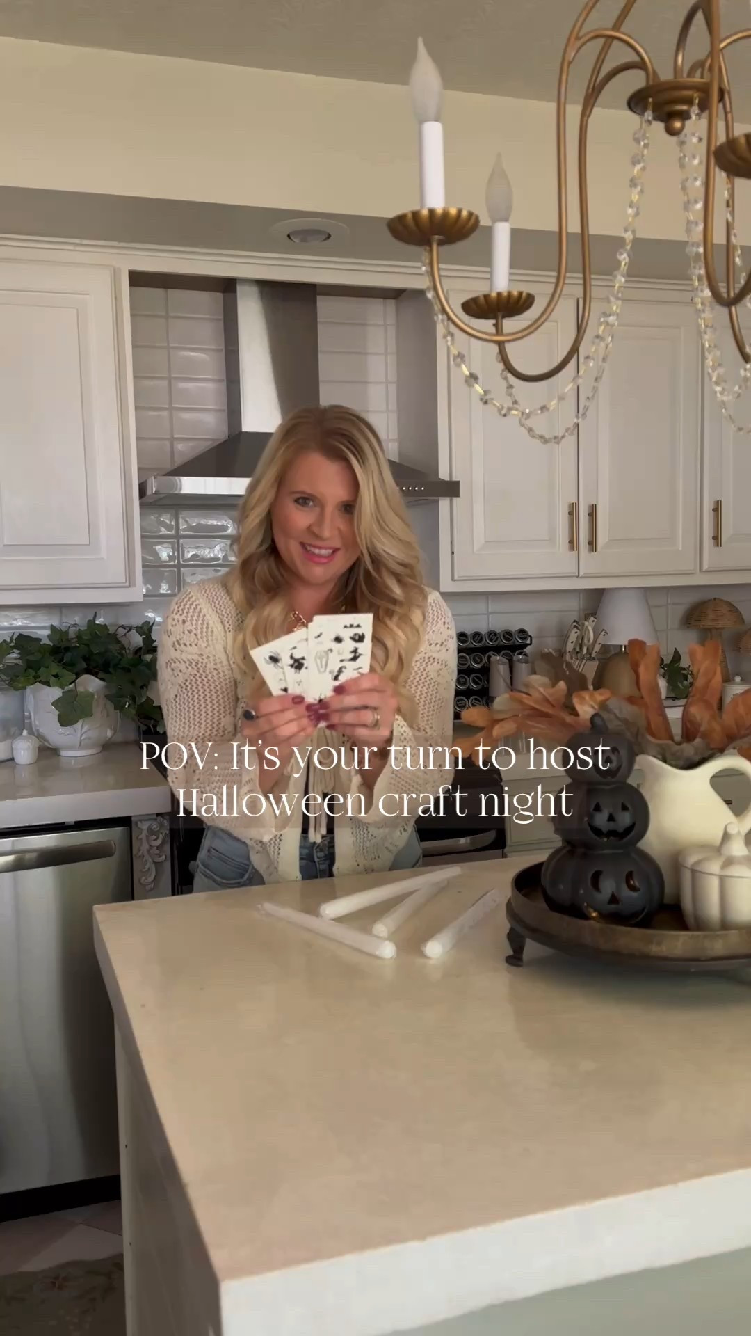 Such an easy and fun Halloween diy!! #halloweendecor 