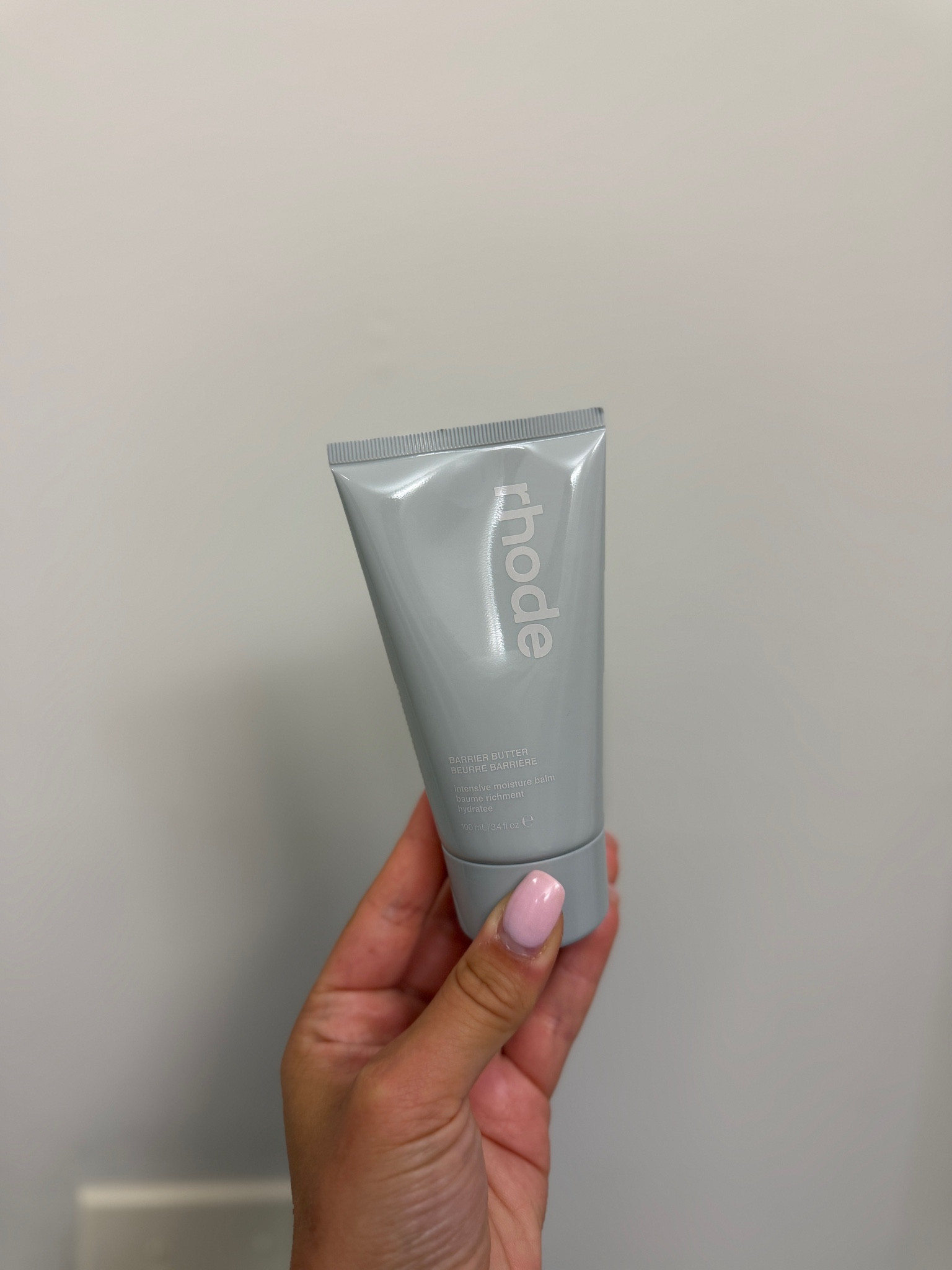 Ok I have NEVER tried a better moisturizer!! Literally feels so amazing and you still feel the hydration in the morning!🤍

#LTKgrwm #LTKBeauty #LTKmorningroutine